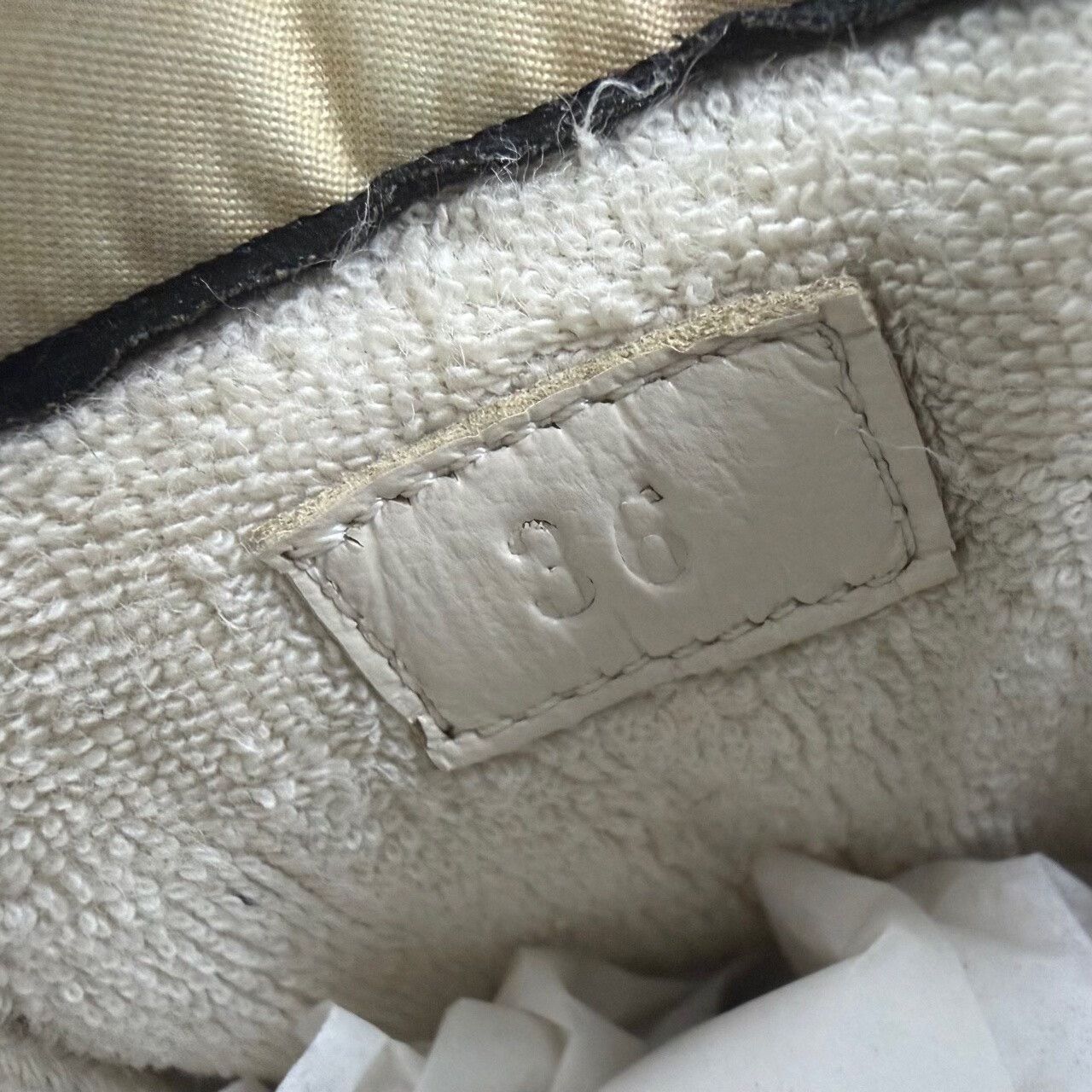 Gucci Gucci Screener GG Canvas Low-Top Sneakers Size 36 Size US 6 / IT 36 - 6 Thumbnail