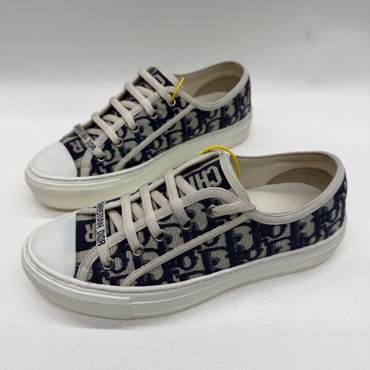 Dior Dior Oblique Walk'n'Dior Sneakers Size 36 Size US 6 / IT 36 - 2 Thumbnail