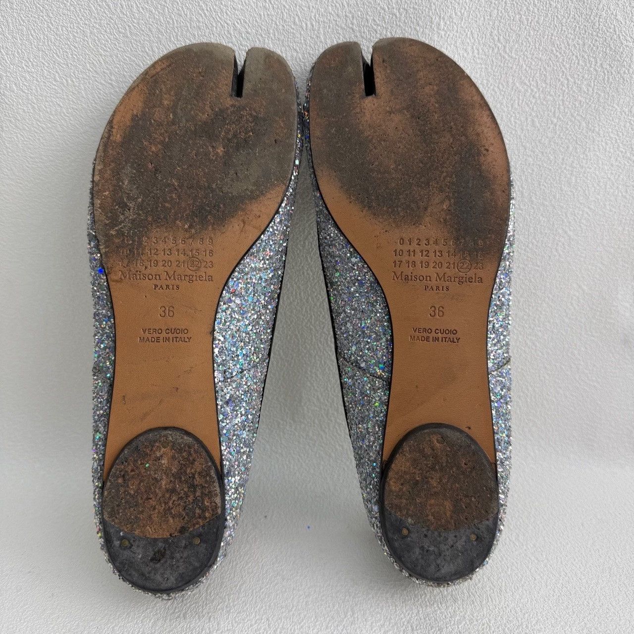 Maison Margiela Maison Margiela Glitter Tabi Flats IT 36 Size US 6 / IT 36 - 8 Thumbnail