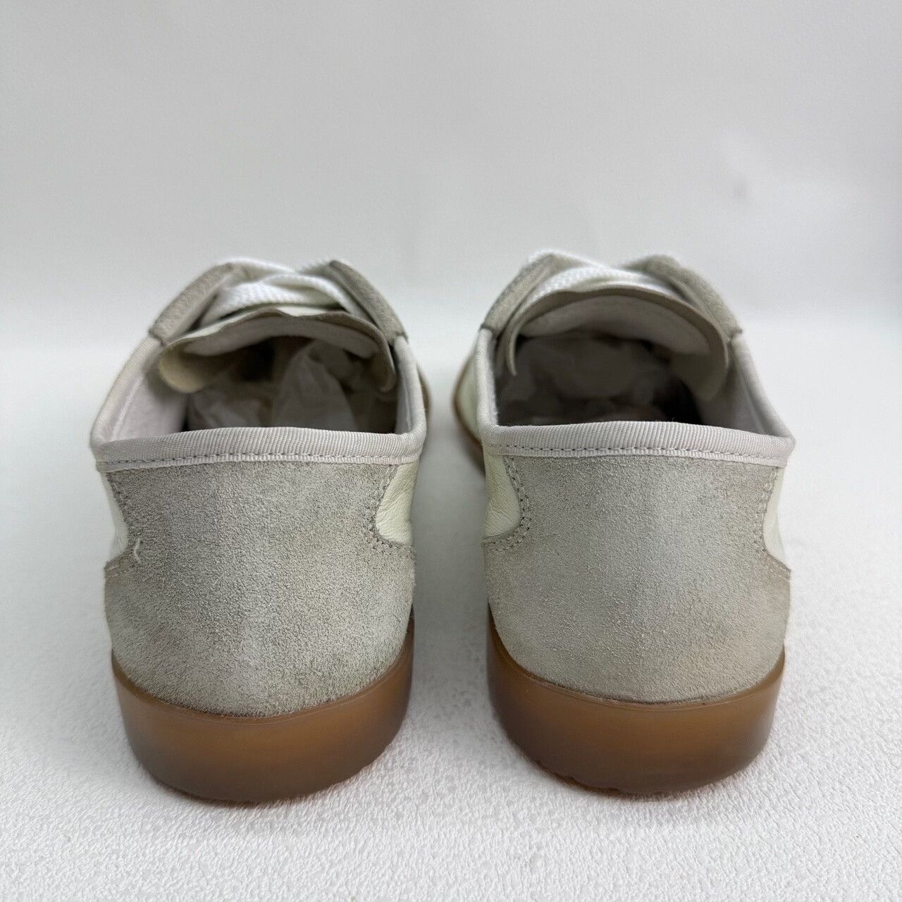 Chanel Chanel Leather Low-Top Sneakers White 37.5 Size US 7.5 / IT 37.5 - 6 Thumbnail