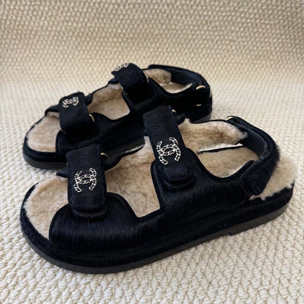 Chanel Chanel Black Hair-on-Calf CC Logo Sandals Size 36 Size US 6 / IT 36 - 2 Thumbnail