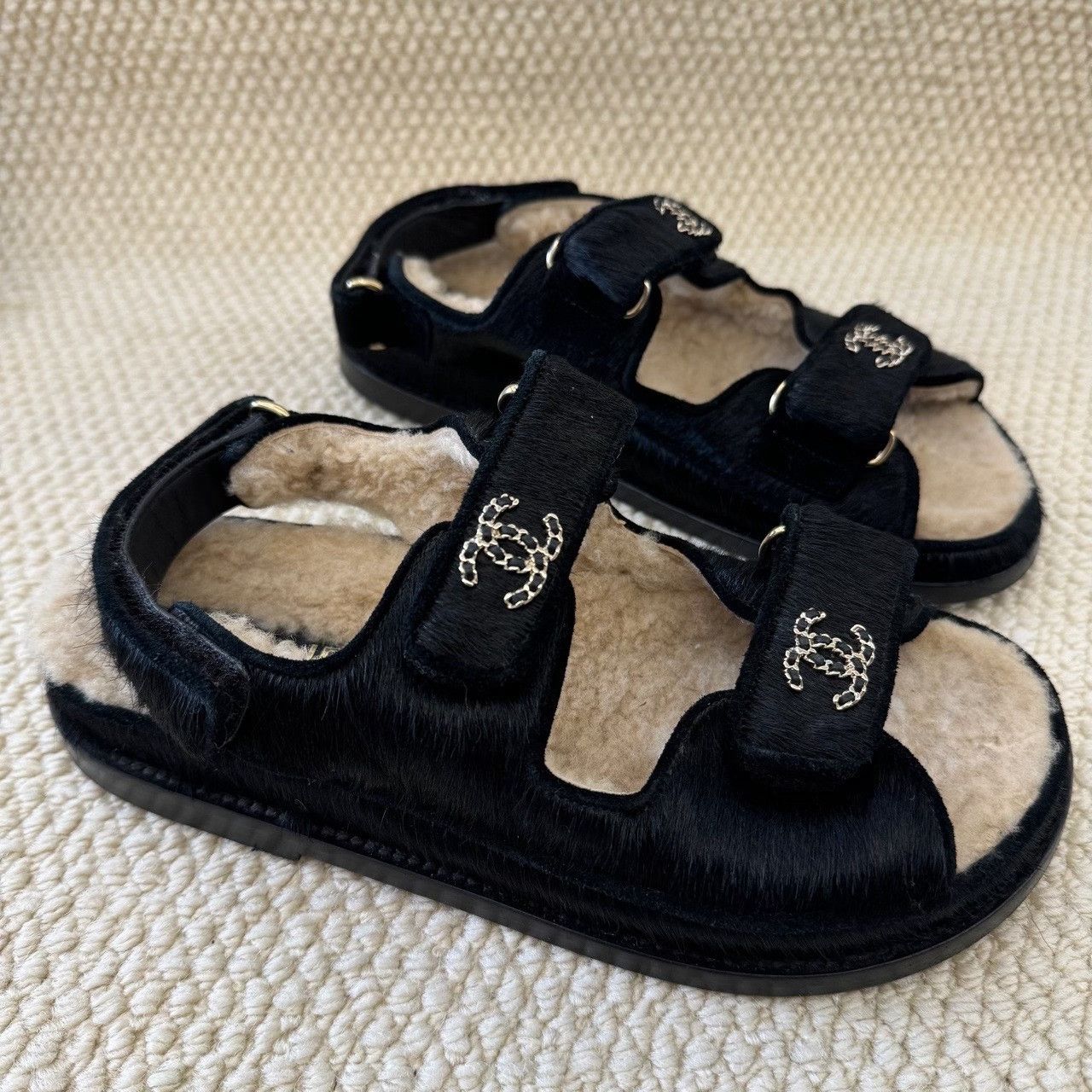 Chanel Chanel Black Hair-on-Calf CC Logo Sandals Size 36 Size US 6 / IT 36 - 4 Thumbnail