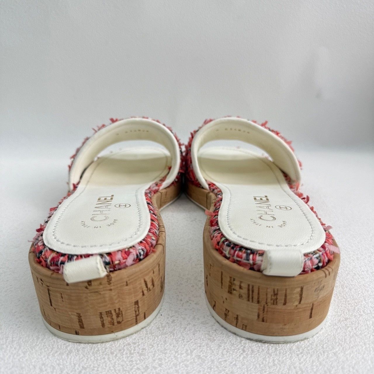 Chanel Chanel Tweed CC Logo Slides Size 38.5 Size US 8.5 / IT 38.5 - 6 Thumbnail