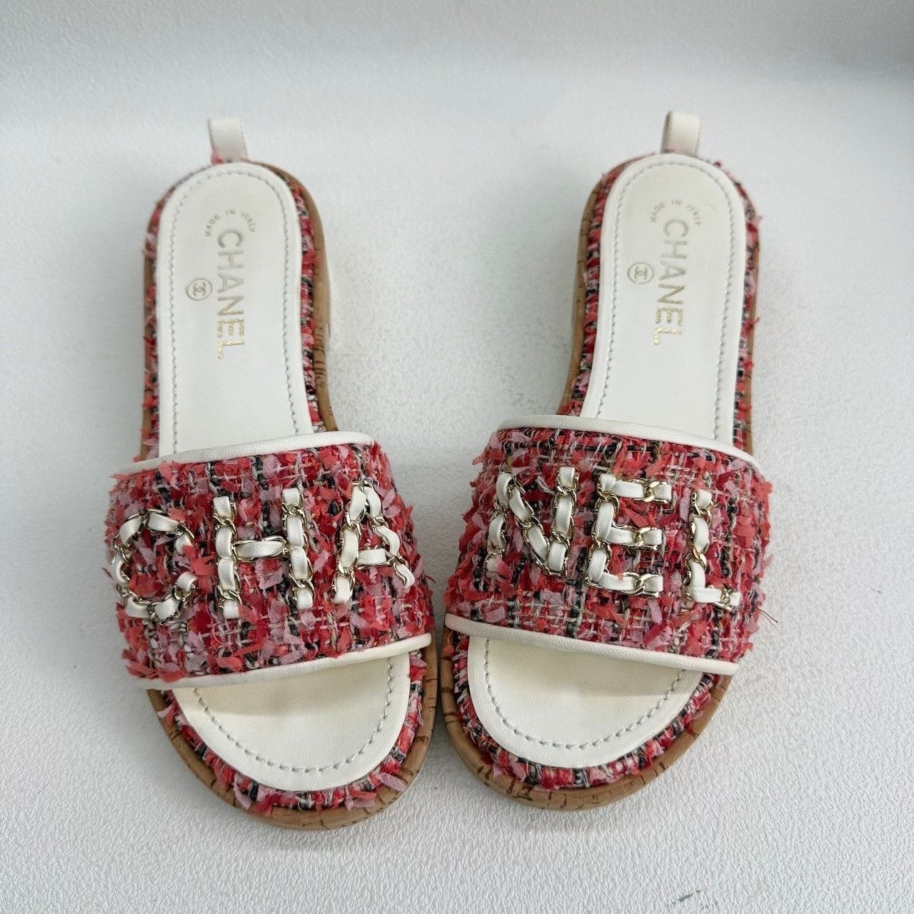 Chanel Chanel Tweed CC Logo Slides Size 38.5 Size US 8.5 / IT 38.5 - 10 Thumbnail