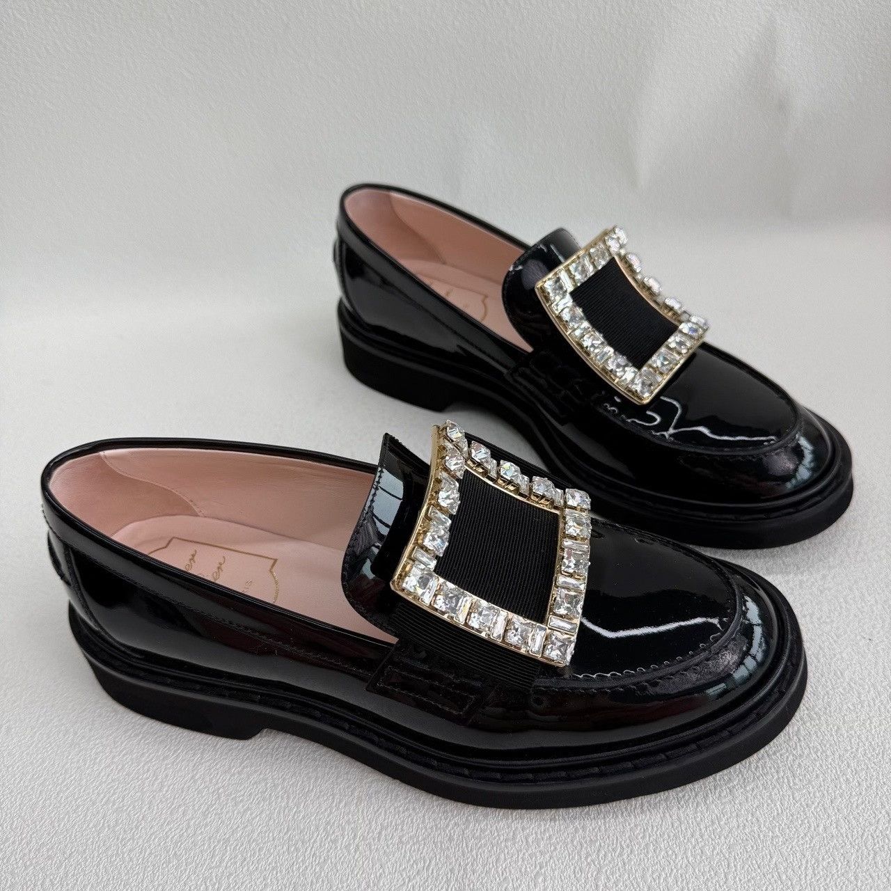 Roger Vivier Roger Vivier Rhinestone Loafers Size 36.5 Size US 6.5 / IT 36.5 - 4 Thumbnail