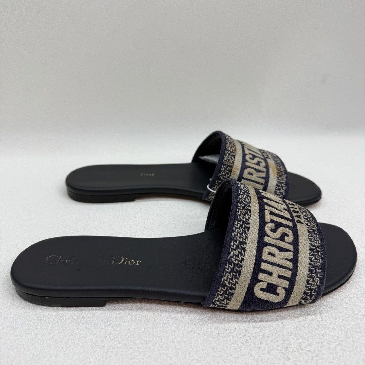 Dior Dior Dway Embroidered Canvas Slides Size 36 Size US 6 / IT 36 - 5 Thumbnail