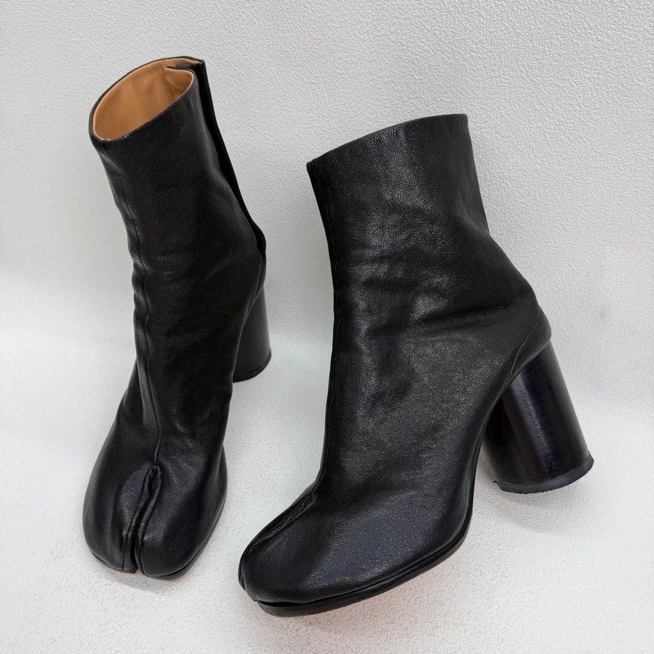 Maison Margiela Maison Margiela Tabi Block Heel Boots Size 36.5 Size US 6.5 / IT 36.5 - 9 Thumbnail