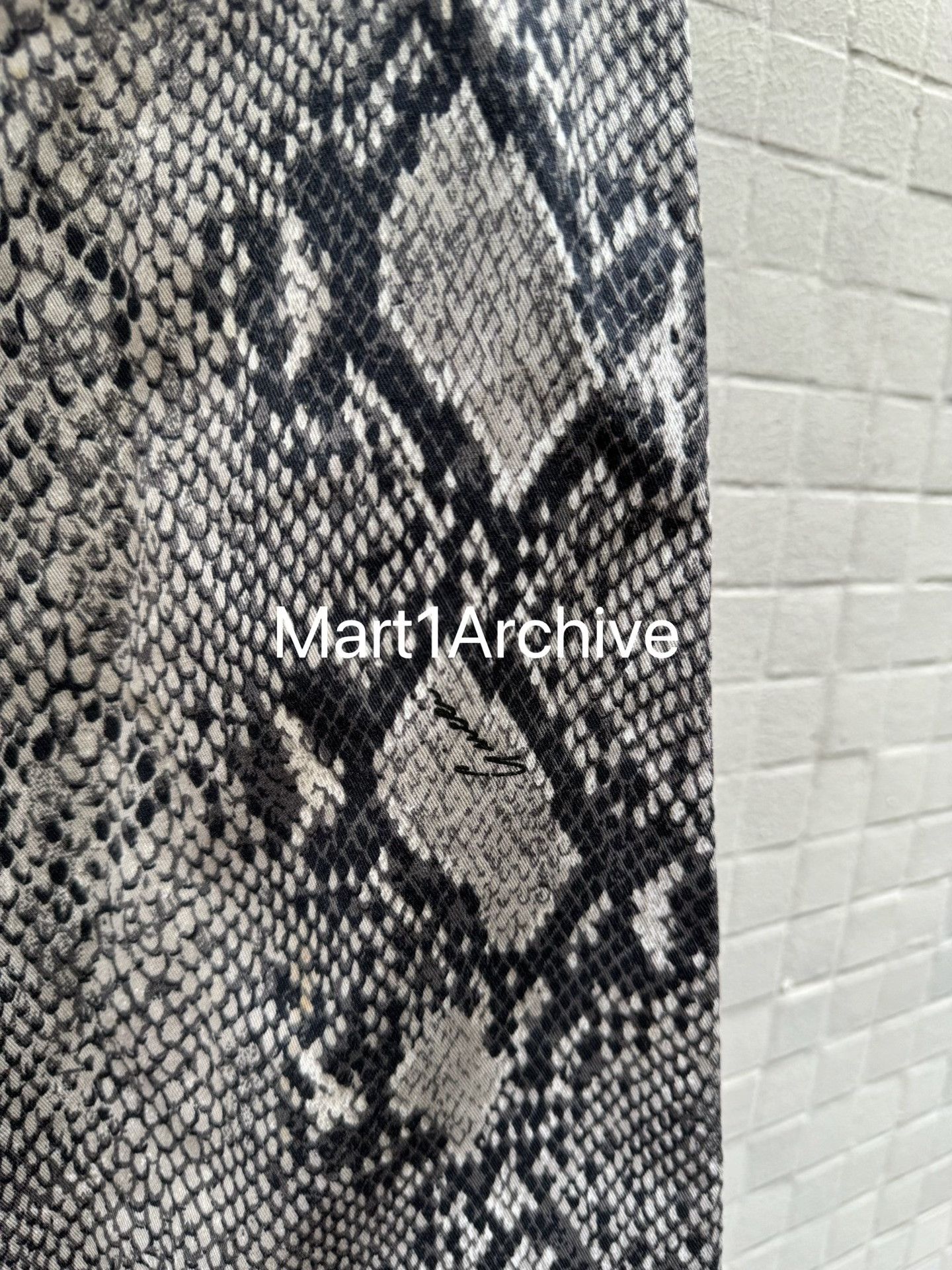 Gucci Gucci Snake Print Pants Size 26 Size US 26 / EU 42 - 4 Thumbnail