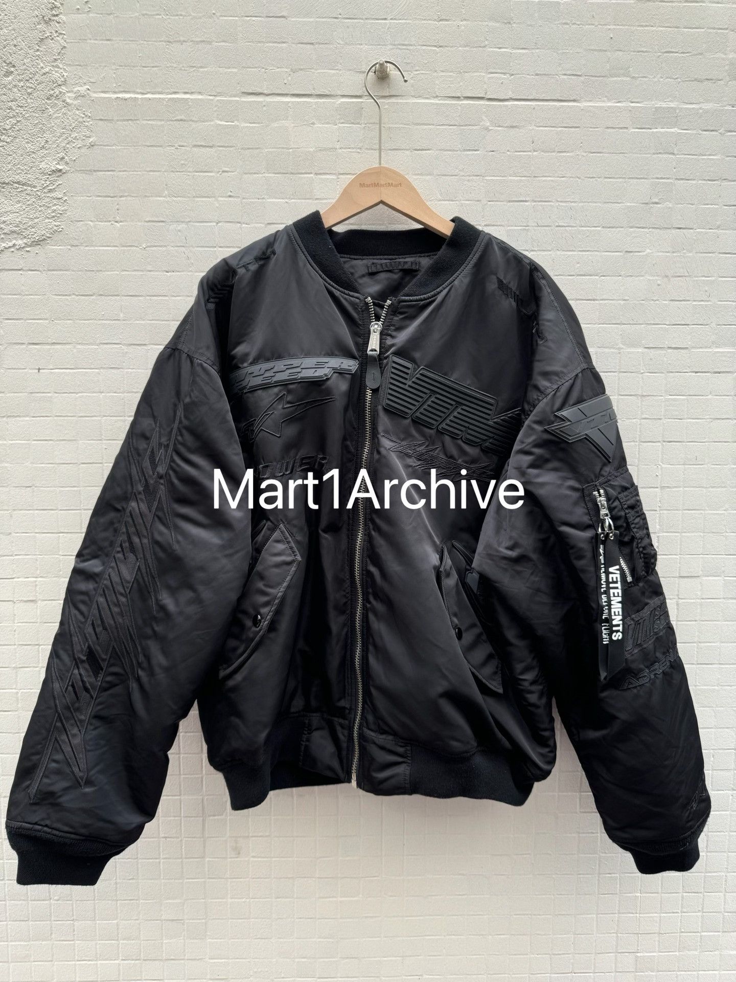 Vetements VETEMENTS Logo Racing Bomber Jacket Size M Size US M / EU 48-50 / 2 - 2 Thumbnail