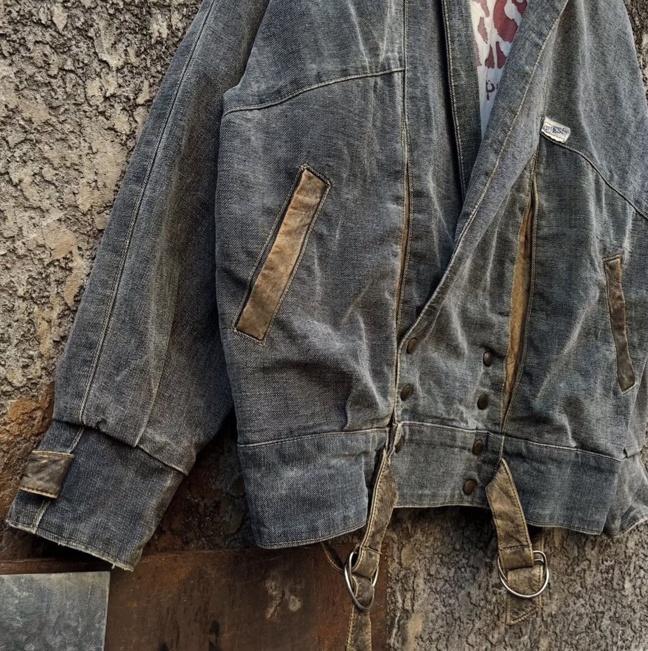 Vintage Vintage 1980s Guess Denim Cropped Jacket Size M / US 6-8 / IT 42-44 - 7 Thumbnail