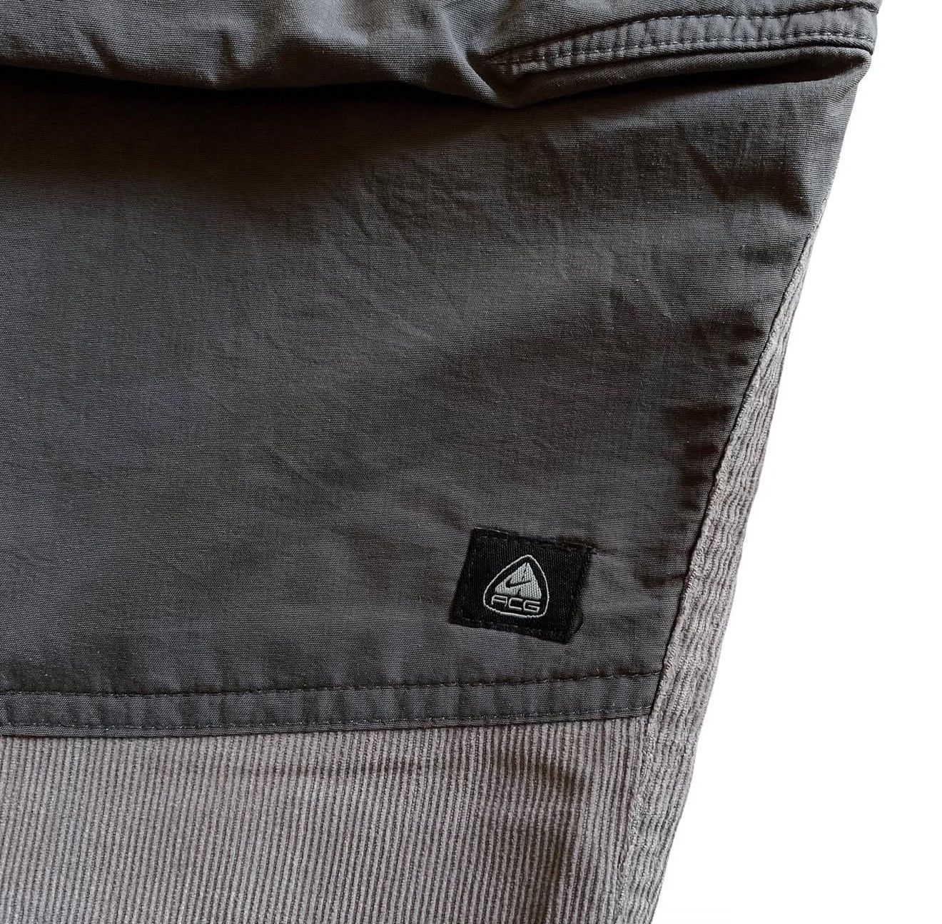 Vintage 2000s Nike ACG Hybrid Cord/Nylon Patch Pants Size US 30 / EU 46 - 4 Thumbnail