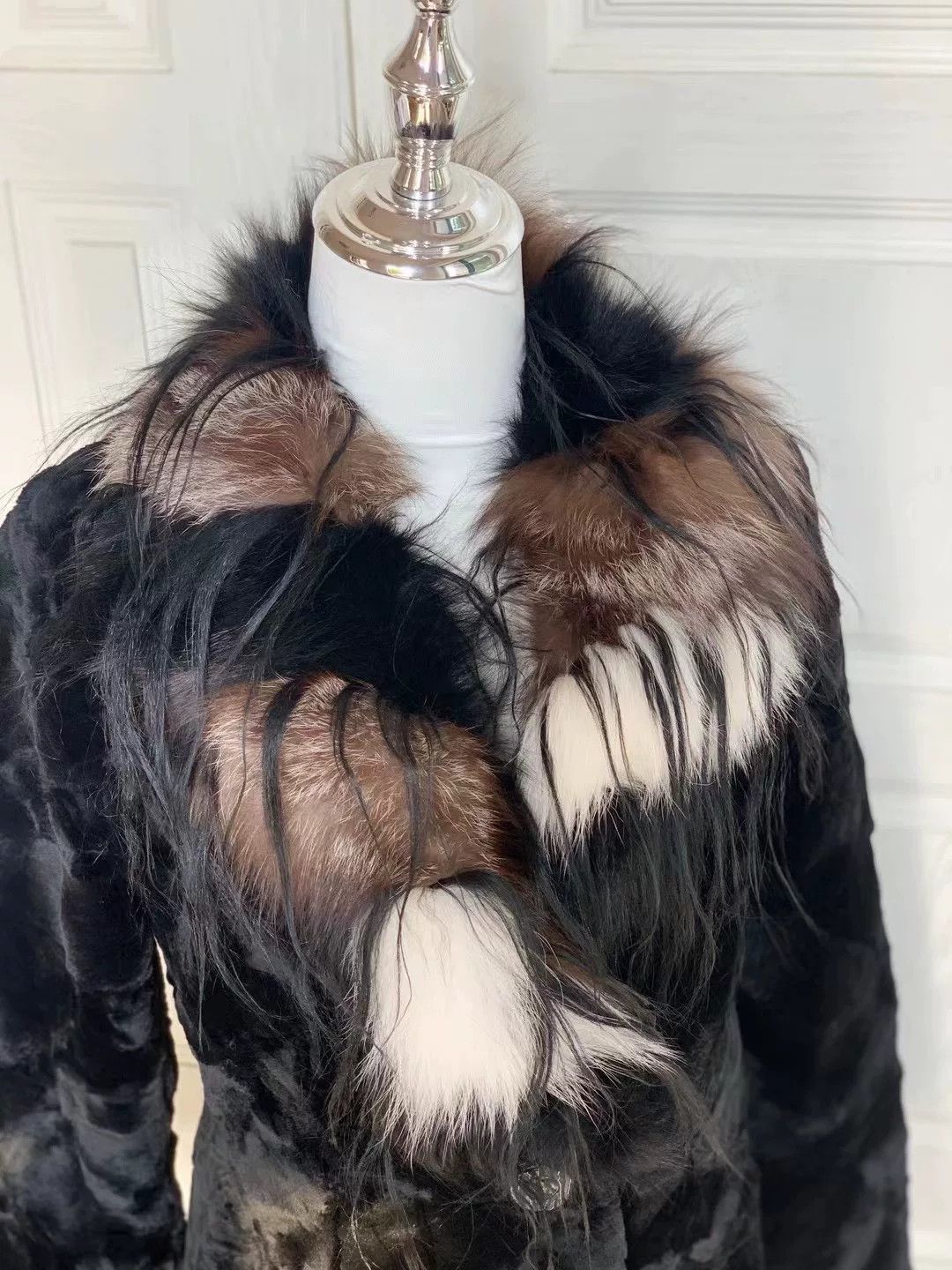 Vintage Japanese Vintage Altima Rabbit Fur Coat Size M / US 6-8 / IT 42-44 - 2 Thumbnail
