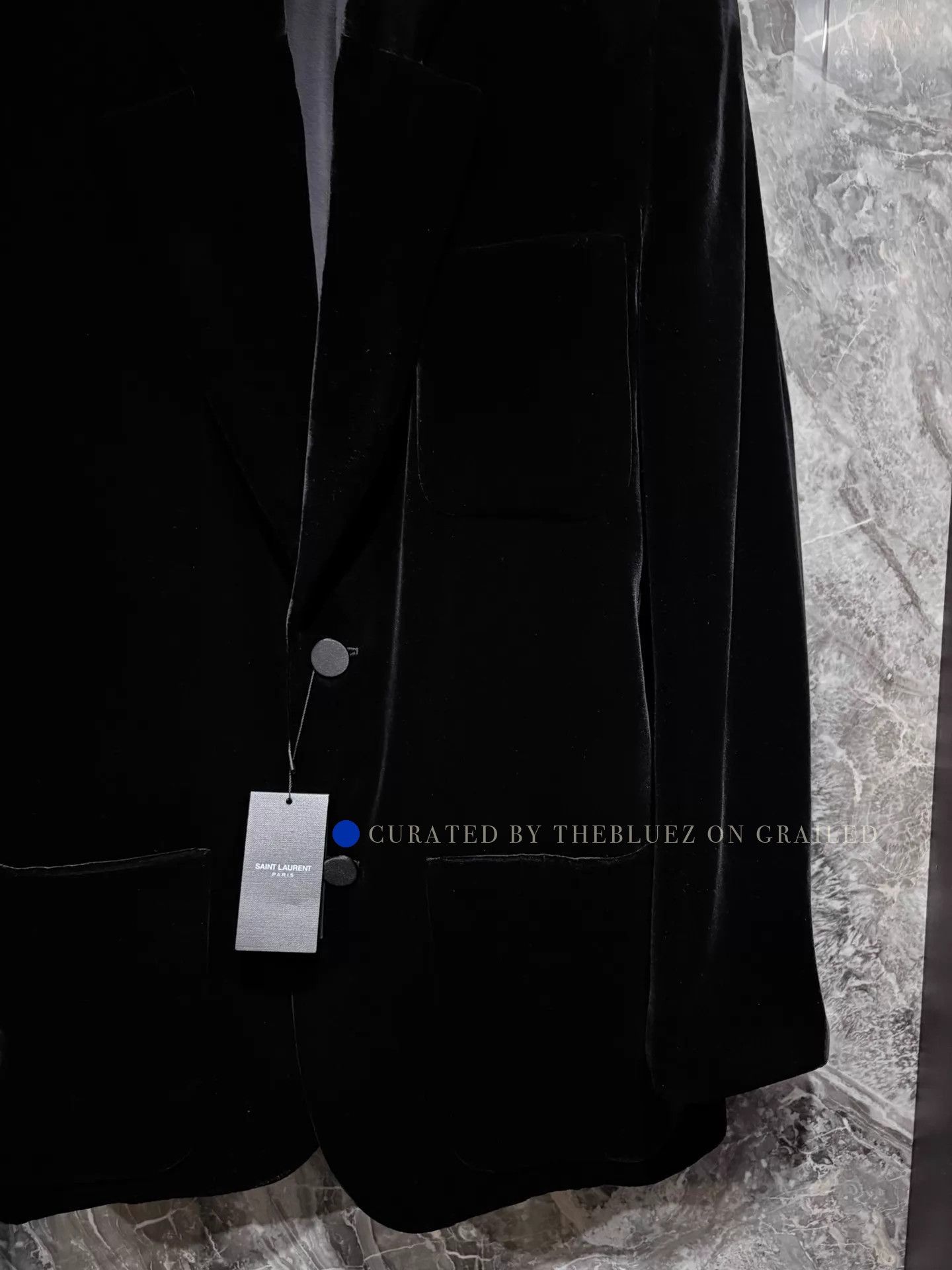 Saint Laurent Paris Wide Shoulder Black Silk Velvet Blazer Size US S / EU 44-46 / 1 - 3 Thumbnail