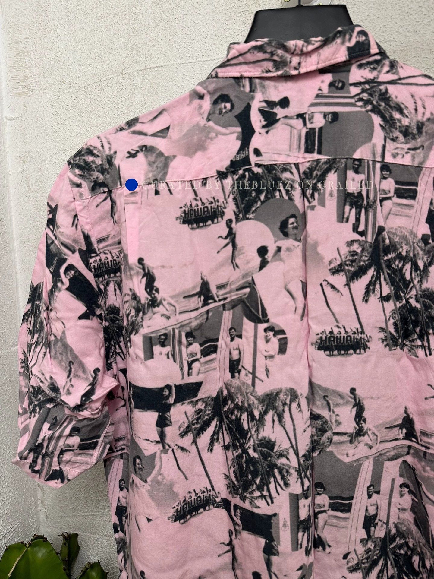 Comme des Garcons Hawaiian Photo Print Button-Up Shirt in Pink Size US M / EU 48-50 / 2 - 5 Thumbnail
