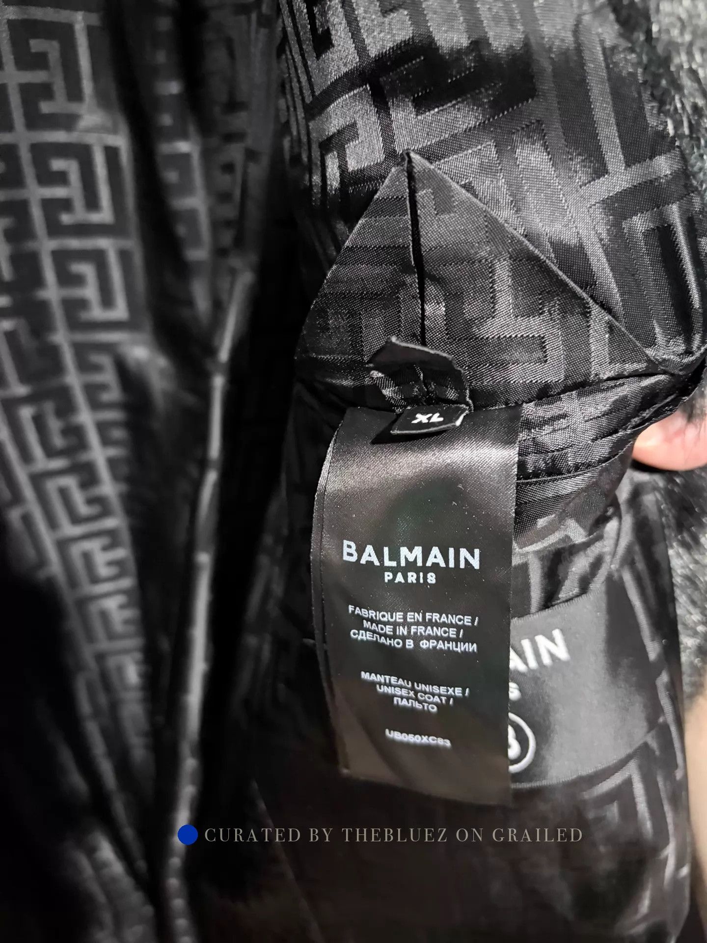 Balmain Luxurious Black Fur Coat in Size XL Size US XL / EU 56 / 4 - 8 Thumbnail