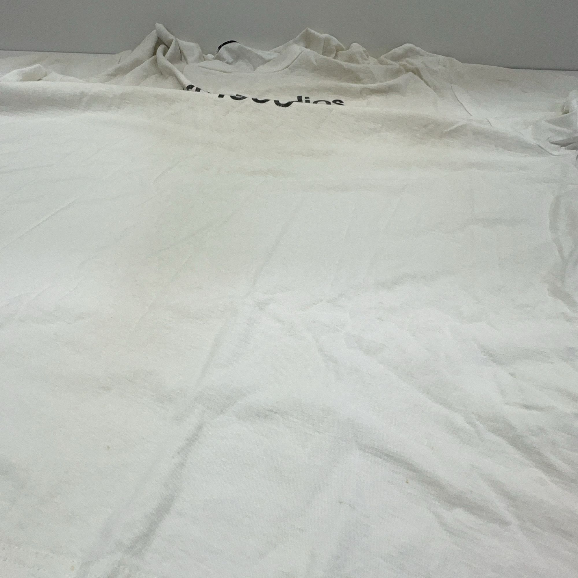 Acne Studios Clean White Logo T-Shirt in Size Large Size US L / EU 52-54 / 3 - 13 Thumbnail