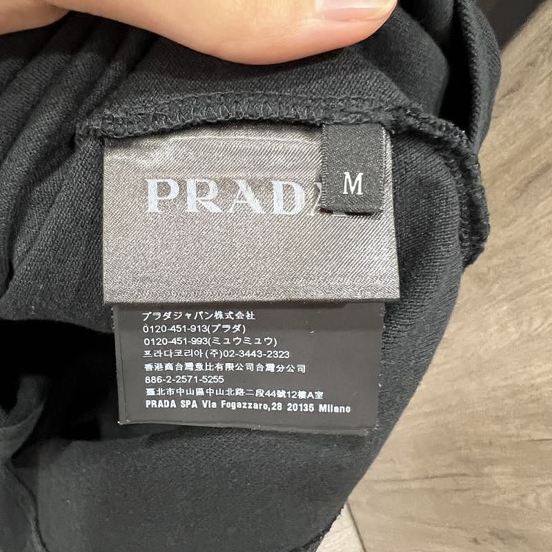 Prada Stylish Black Polo with Logo Patch Size US M / EU 48-50 / 2 - 4 Thumbnail