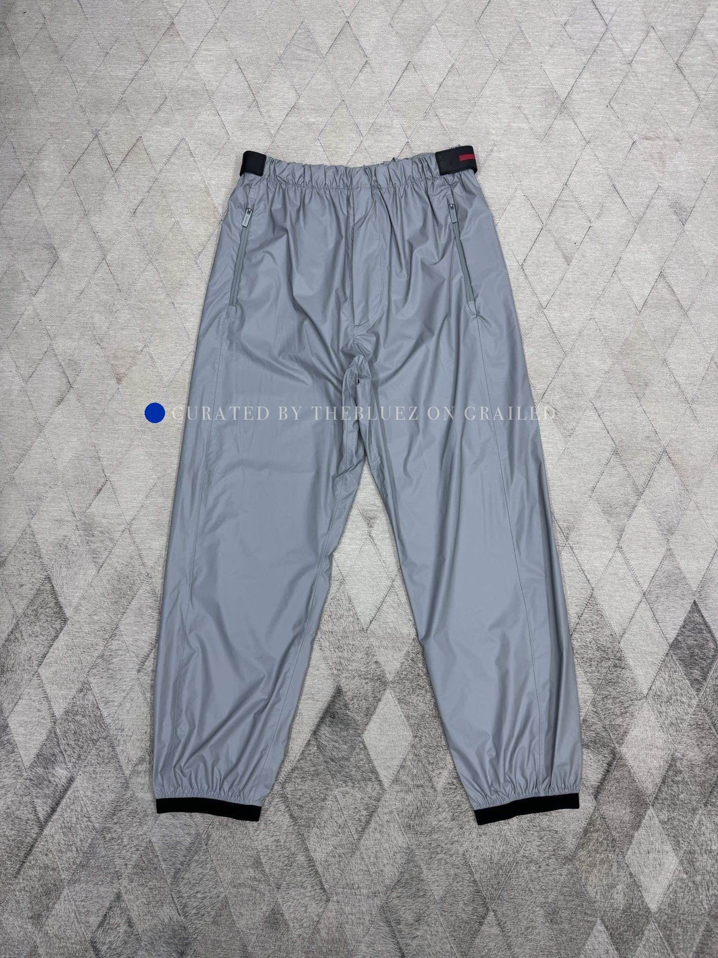 Prada Stylish Technical Joggers in Gray Size US 34 / EU 50 - 2 Thumbnail