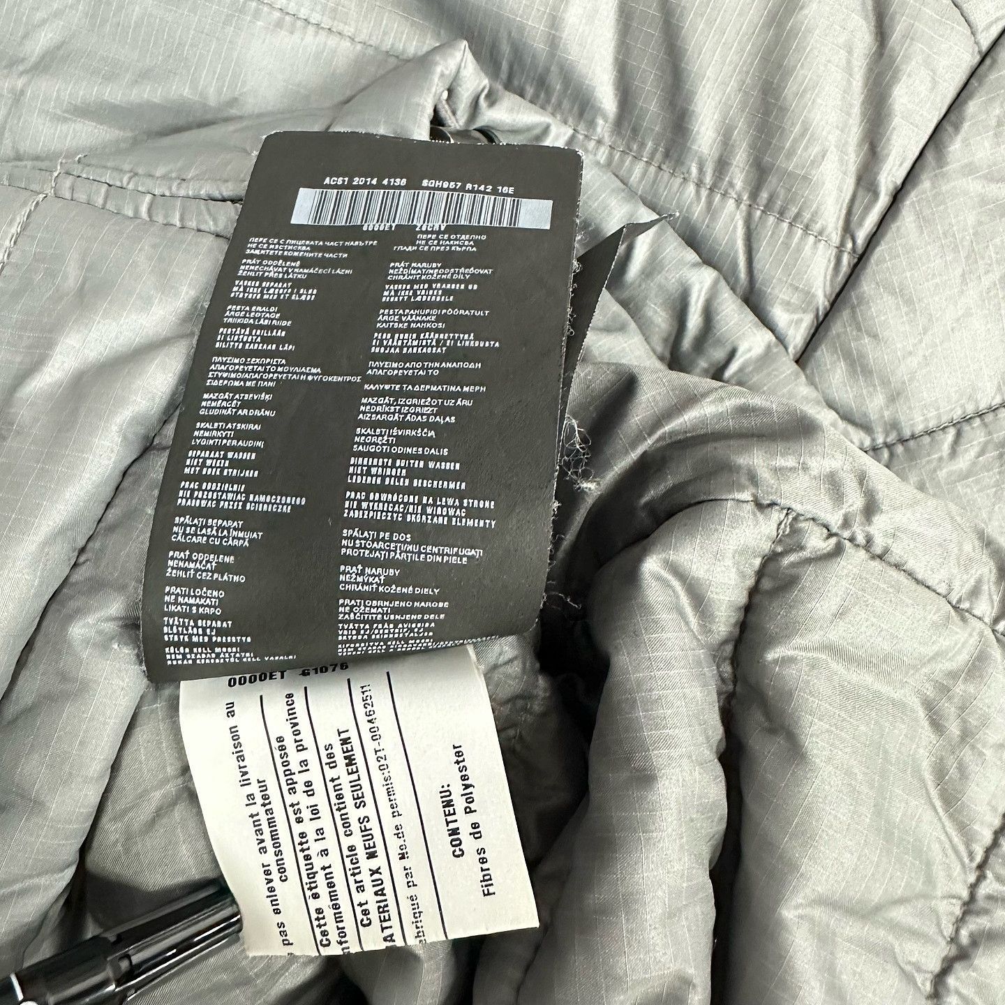 Prada Minimalist Padded Jacket in Gray Size US L / EU 52-54 / 3 - 6 Thumbnail