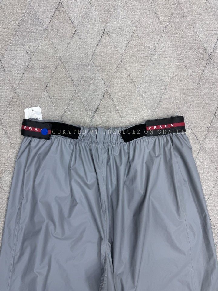 Prada Logo Waistband Nylon Joggers in Gray Size US 34 / EU 50 - 6 Thumbnail