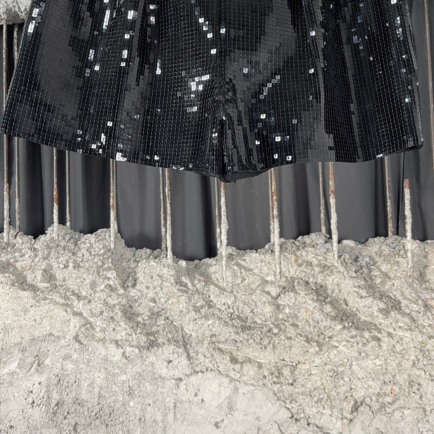 Saint Laurent Paris Saint Laurent Sequin Shorts Size 38 Size 27" / US 4 / IT 40 - 7 Thumbnail