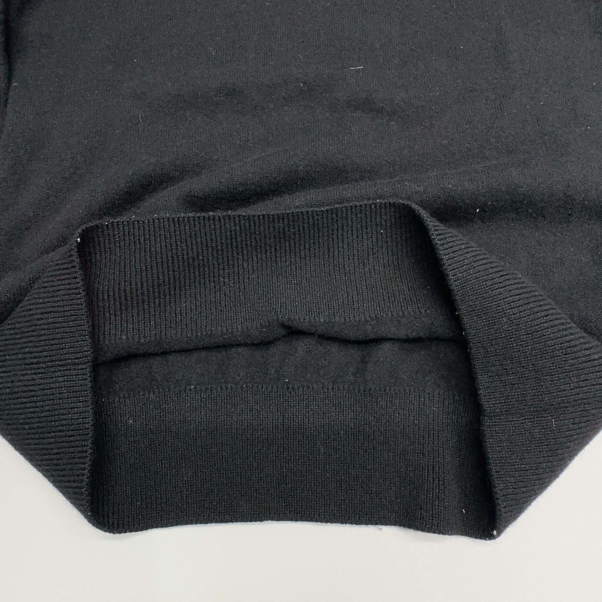 Saint Laurent Paris Saint Laurent Black Crewneck Sweater Size M Size US M / EU 48-50 / 2 - 5 Thumbnail
