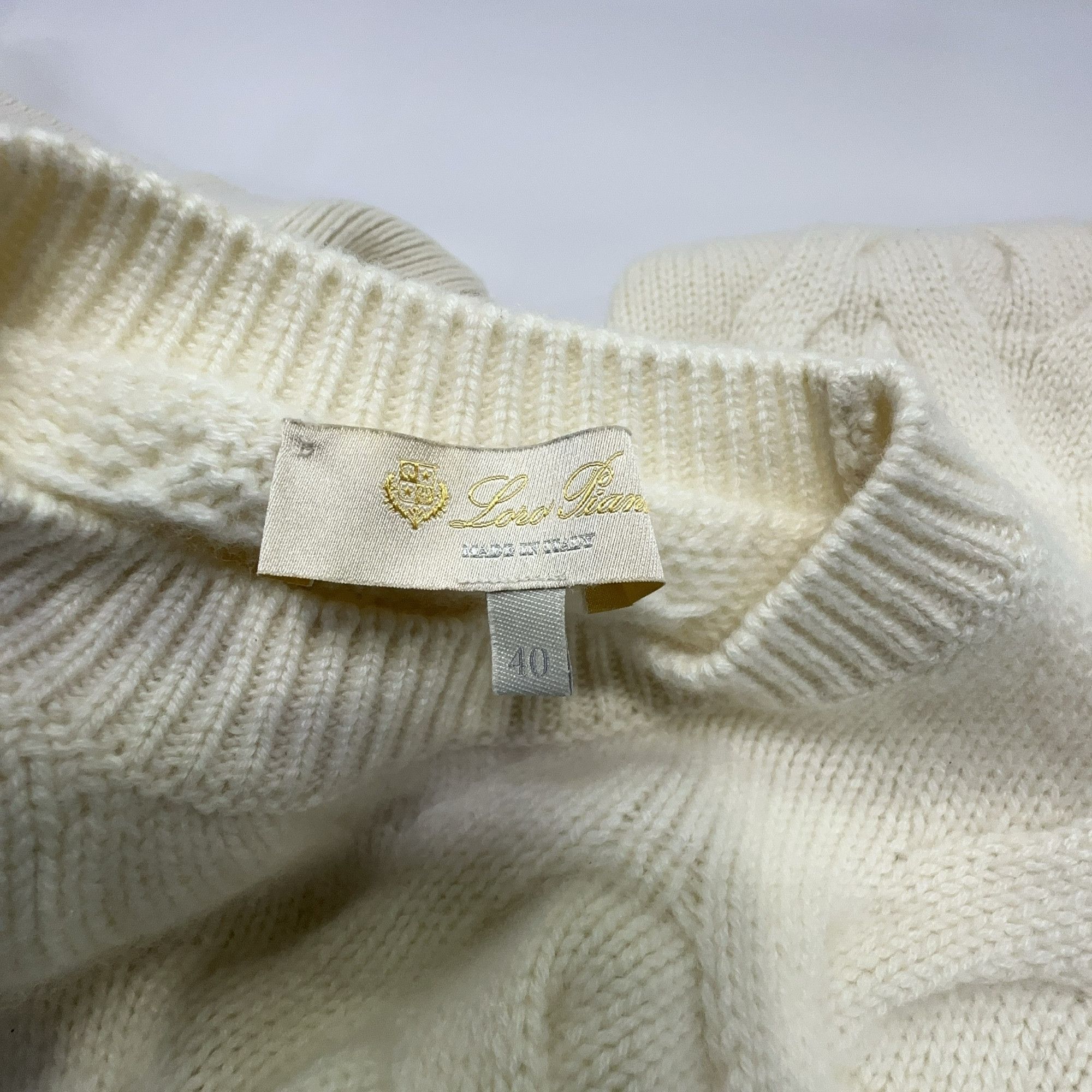 Loro Piana Loro Piana Cable Knit Crewneck Sweater Size 40 Size S / US 4 / IT 40 - 3 Thumbnail