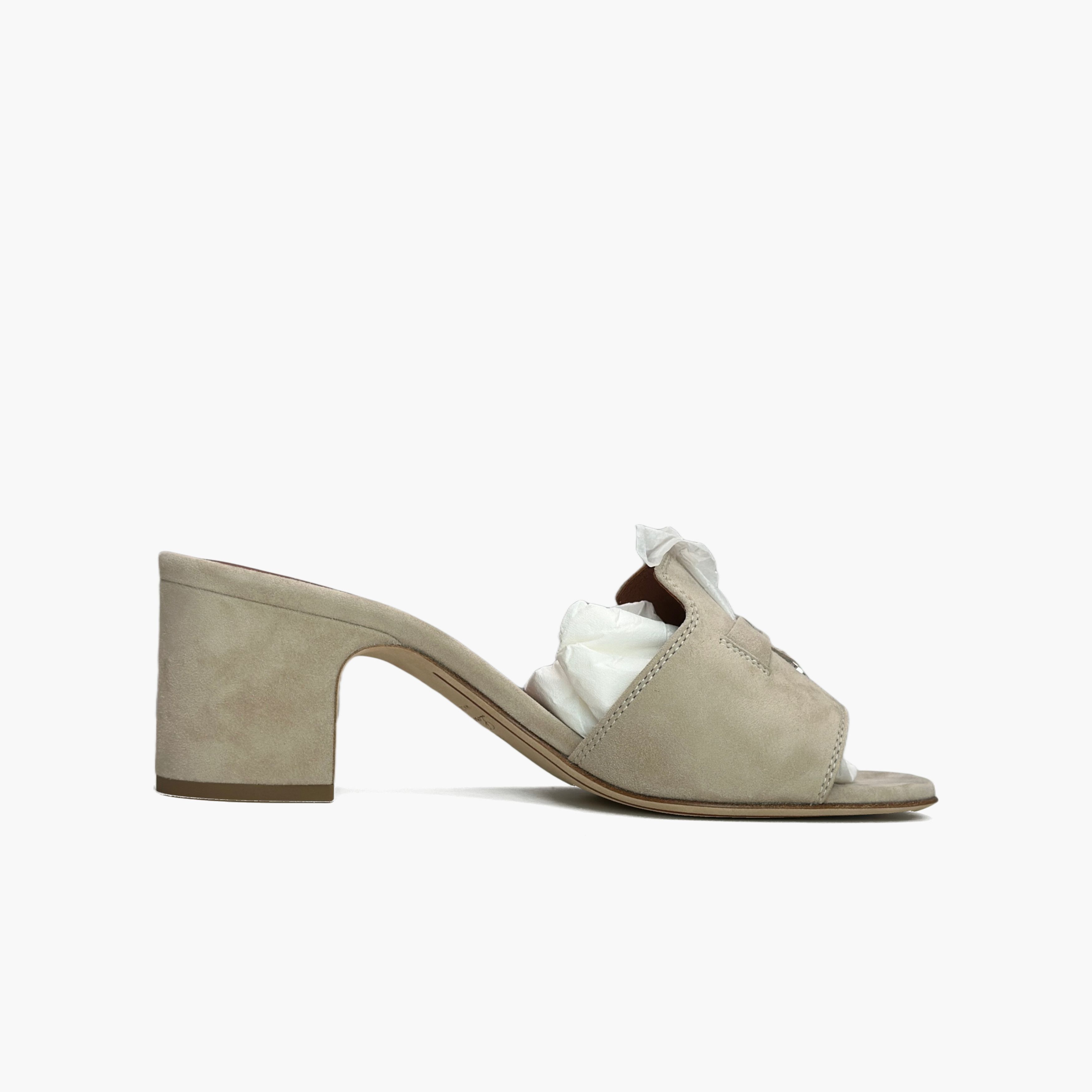 Loro Piana Loro Piana Summer Charms Suede Mules Size 37 Size US 7 / IT 37 - 2 Thumbnail