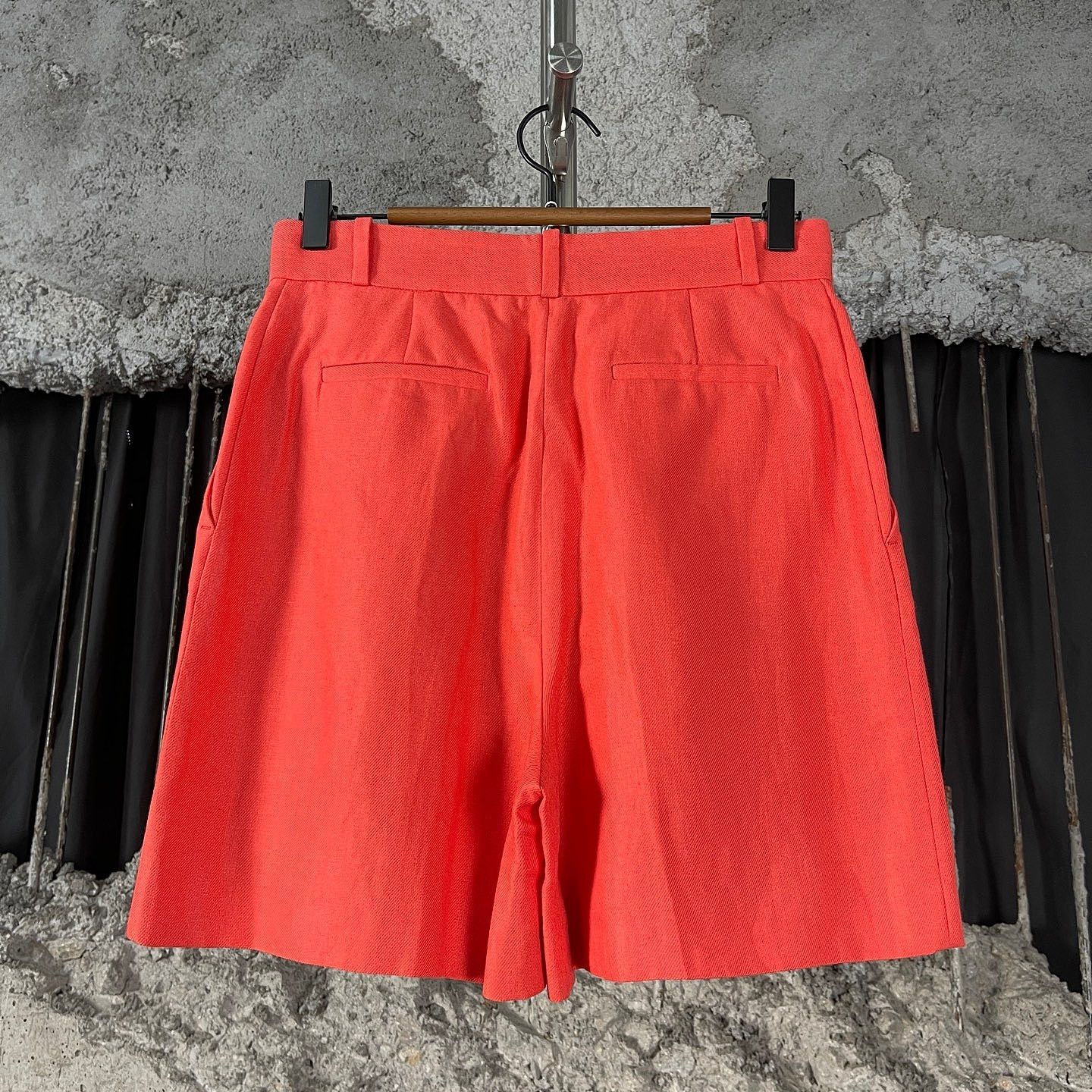 Loro Piana Loro Piana Linen Shorts Size 40 Size 27" / US 4 / IT 40 - 2 Thumbnail