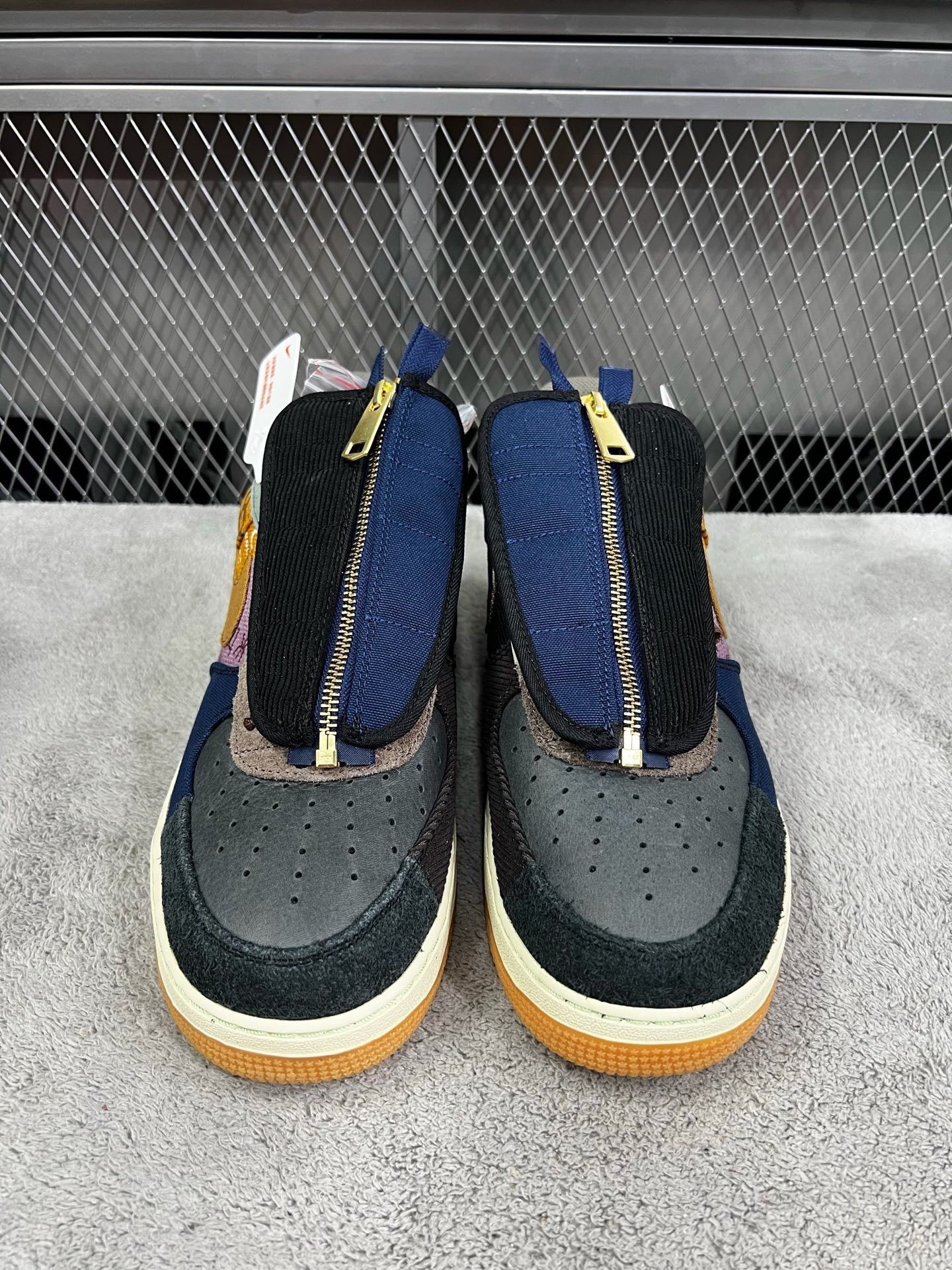 Nike Nike x Travis Scott Cactus Jack Air Force 1 Size 11 Size US 11 / EU 44 - 3 Thumbnail