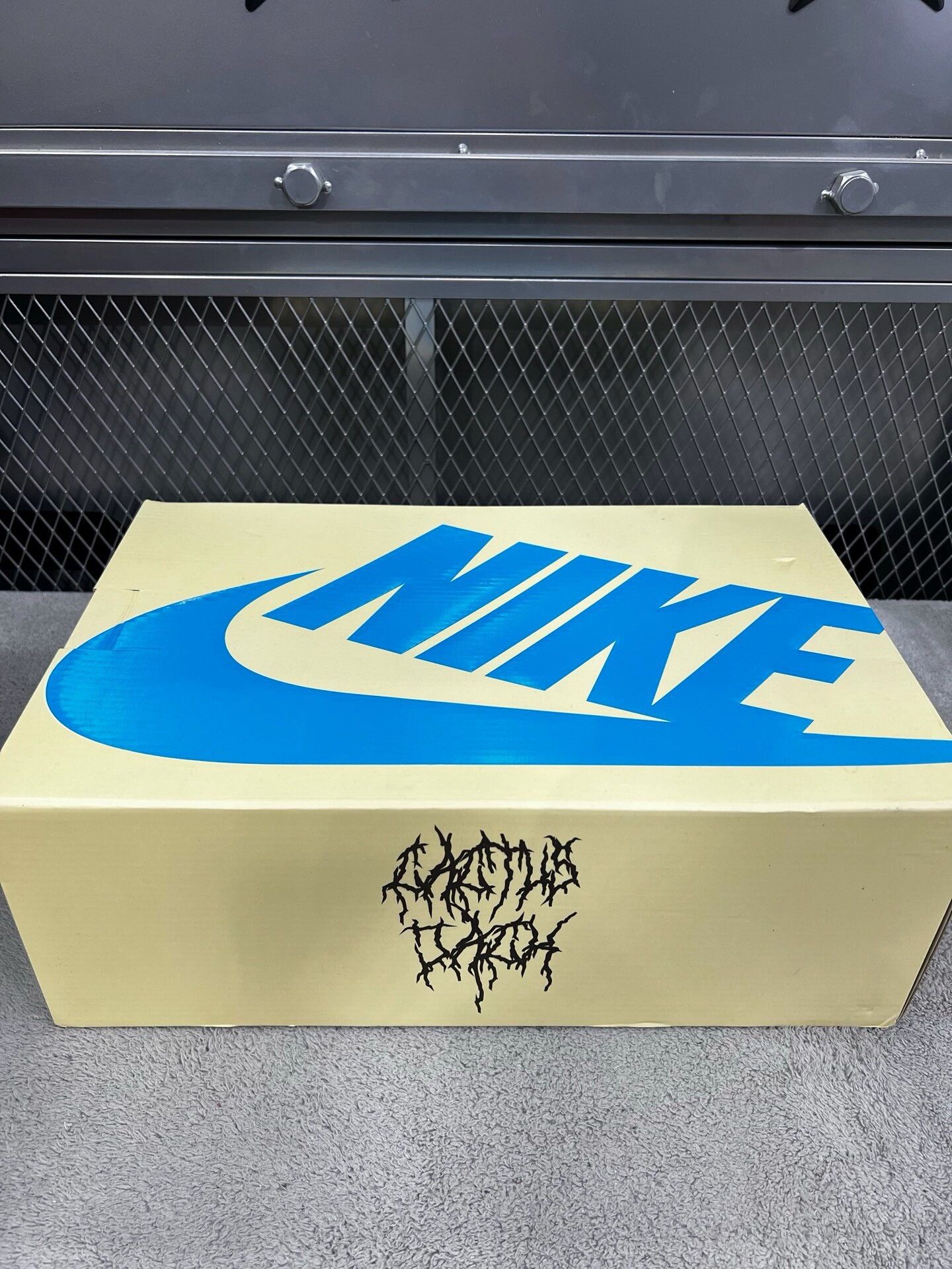 Nike Nike x Travis Scott Cactus Jack Air Force 1 Size 11 Size US 11 / EU 44 - 9 Thumbnail