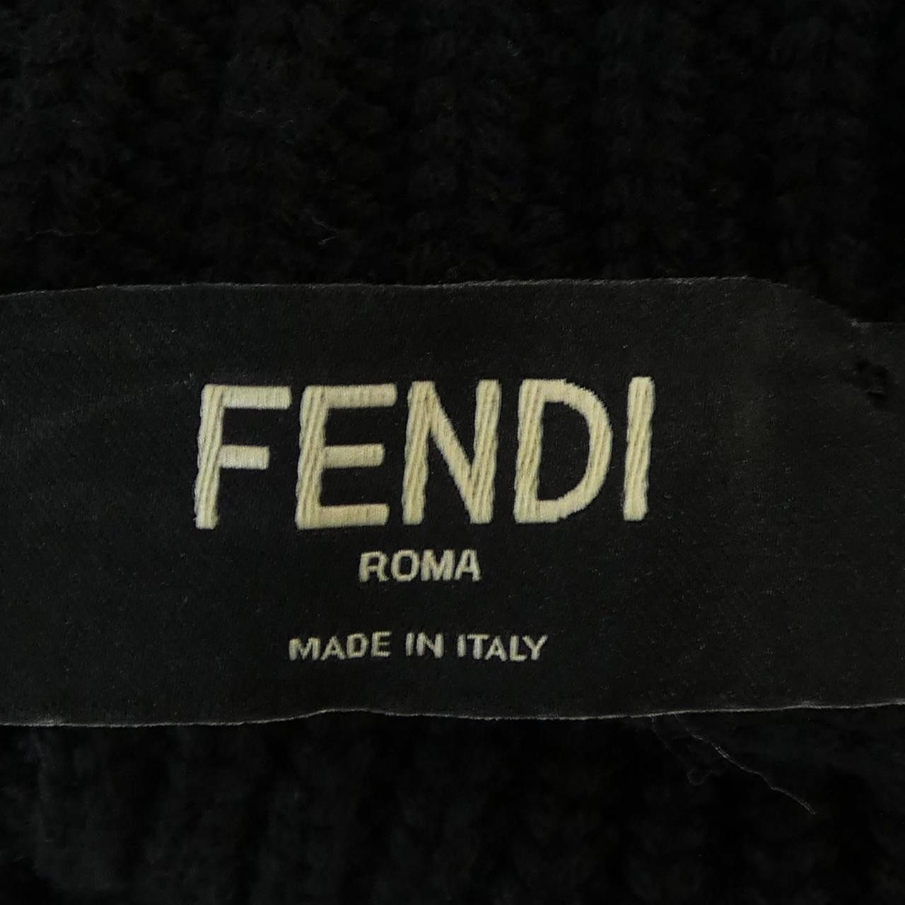 Fendi Fendi Fendi Wool Knitwear Textile Tops FZX082AL3U DUTY FREE for USA Size ONE SIZE - 4 Thumbnail