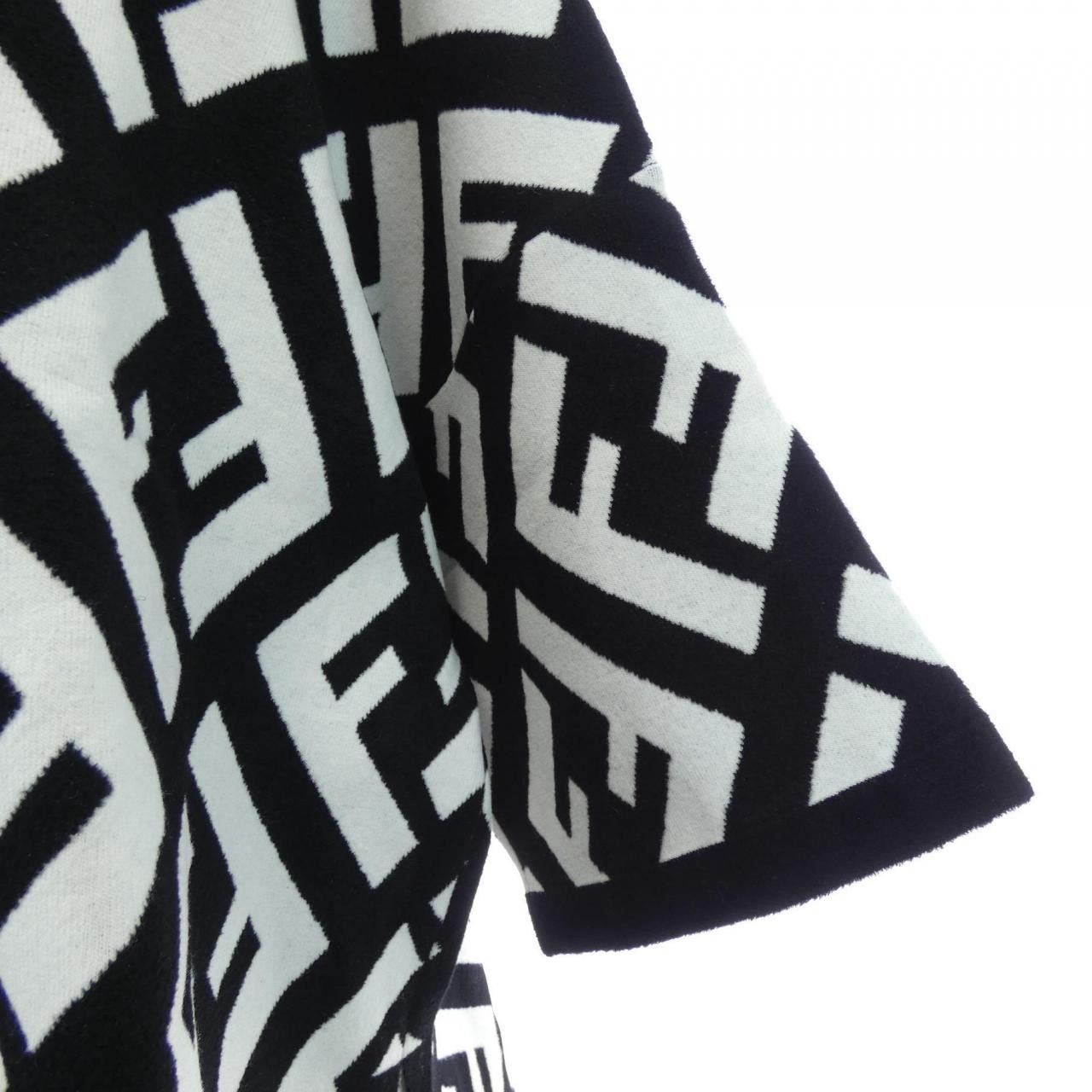 Fendi Fendi Fendi FF Motif Knitwear Textile Tops FZY639A3PU DUTY FREE for USA Size ONE SIZE - 7 Thumbnail