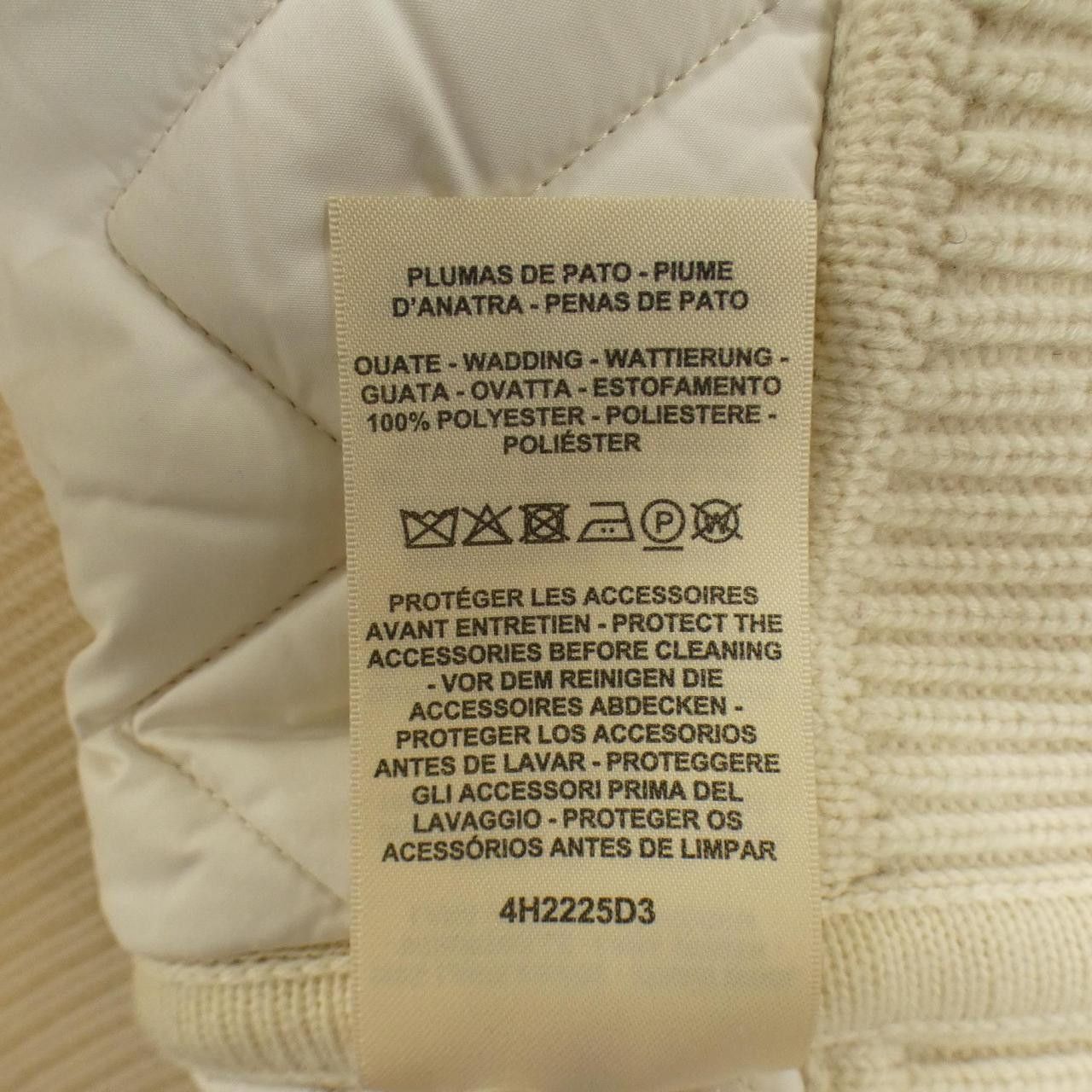 Hermes Hermes Hermes Down Jacket Textile Outerwear DUTY FREE for USA Size ONE SIZE - 4 Thumbnail