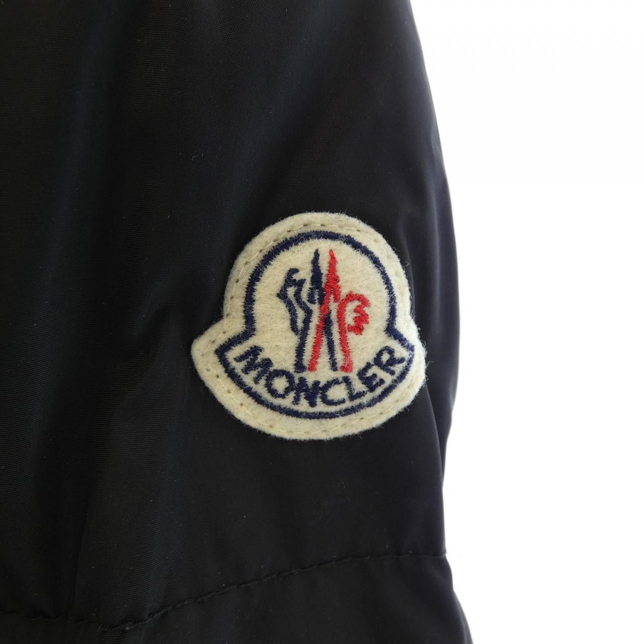 Moncler Moncler Moncler NESEA Down Jacket Others Outerwear NESEA DUTY FREE for USA Size ONE SIZE - 9 Thumbnail