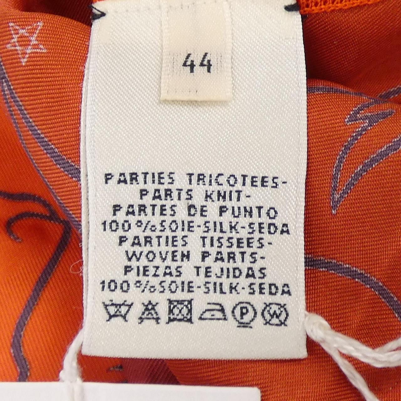 Hermes Hermes Hermes CARRE CONSTELLATIONS SUR Silk Top Textile Tops DUTY FREE for USA Size ONE SIZE - 3 Thumbnail