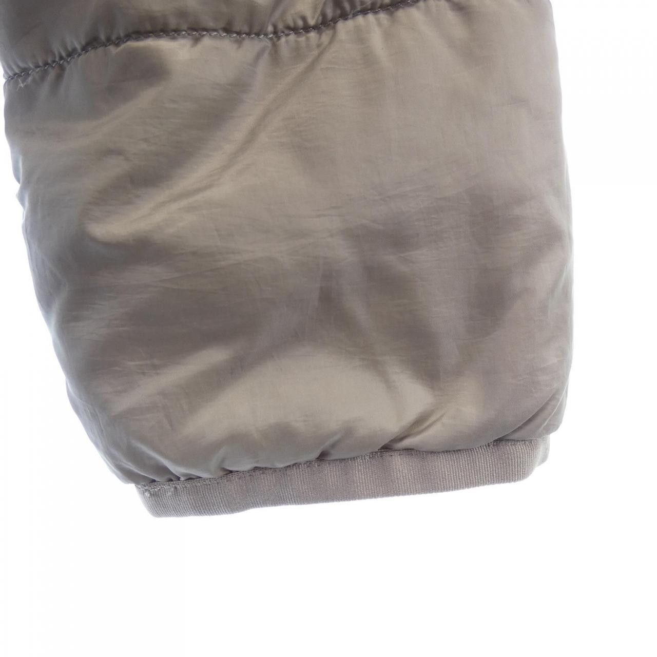 Max Mara Max Mara Max Mara THE CUBE Down Jacket Textile Outerwear 948607 DUTY FREE for USA Size ONE SIZE - 6 Thumbnail