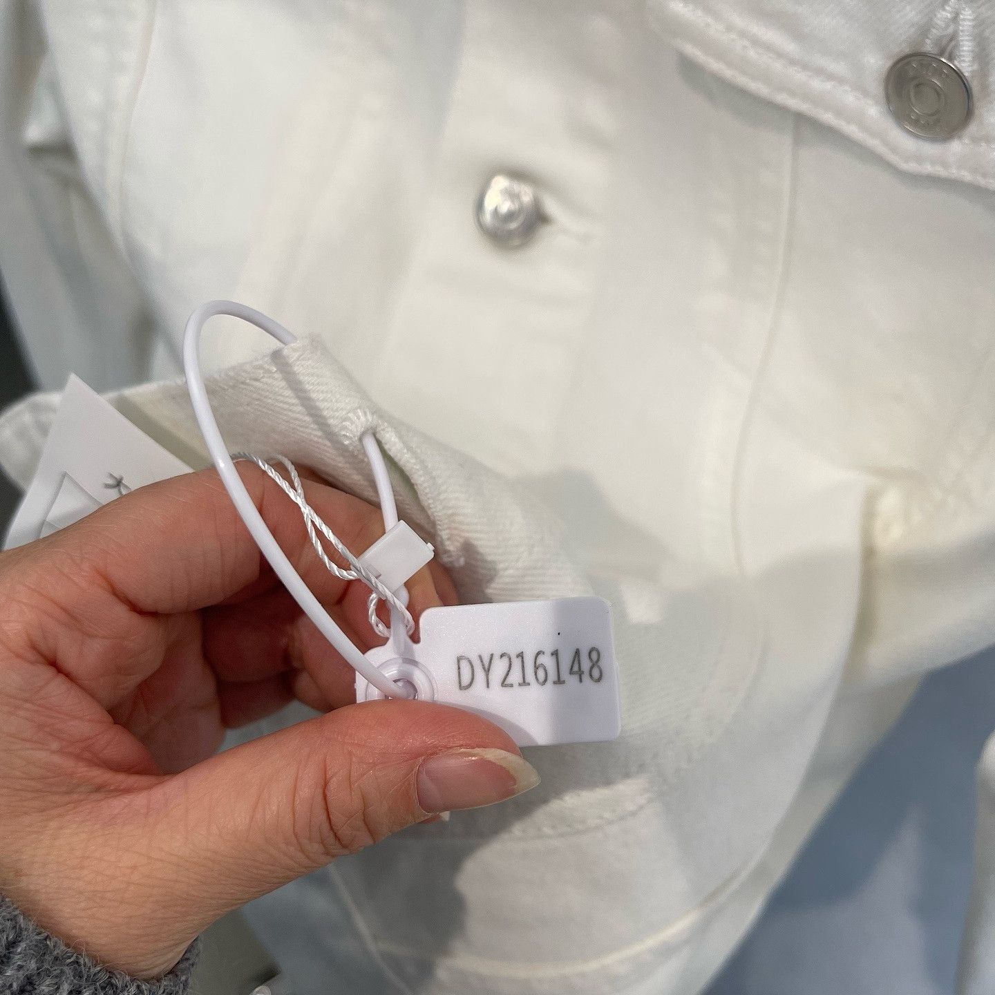 Dior White Denim Logo Jacket in Size S Size US S / EU 44-46 / 1 - 4 Thumbnail