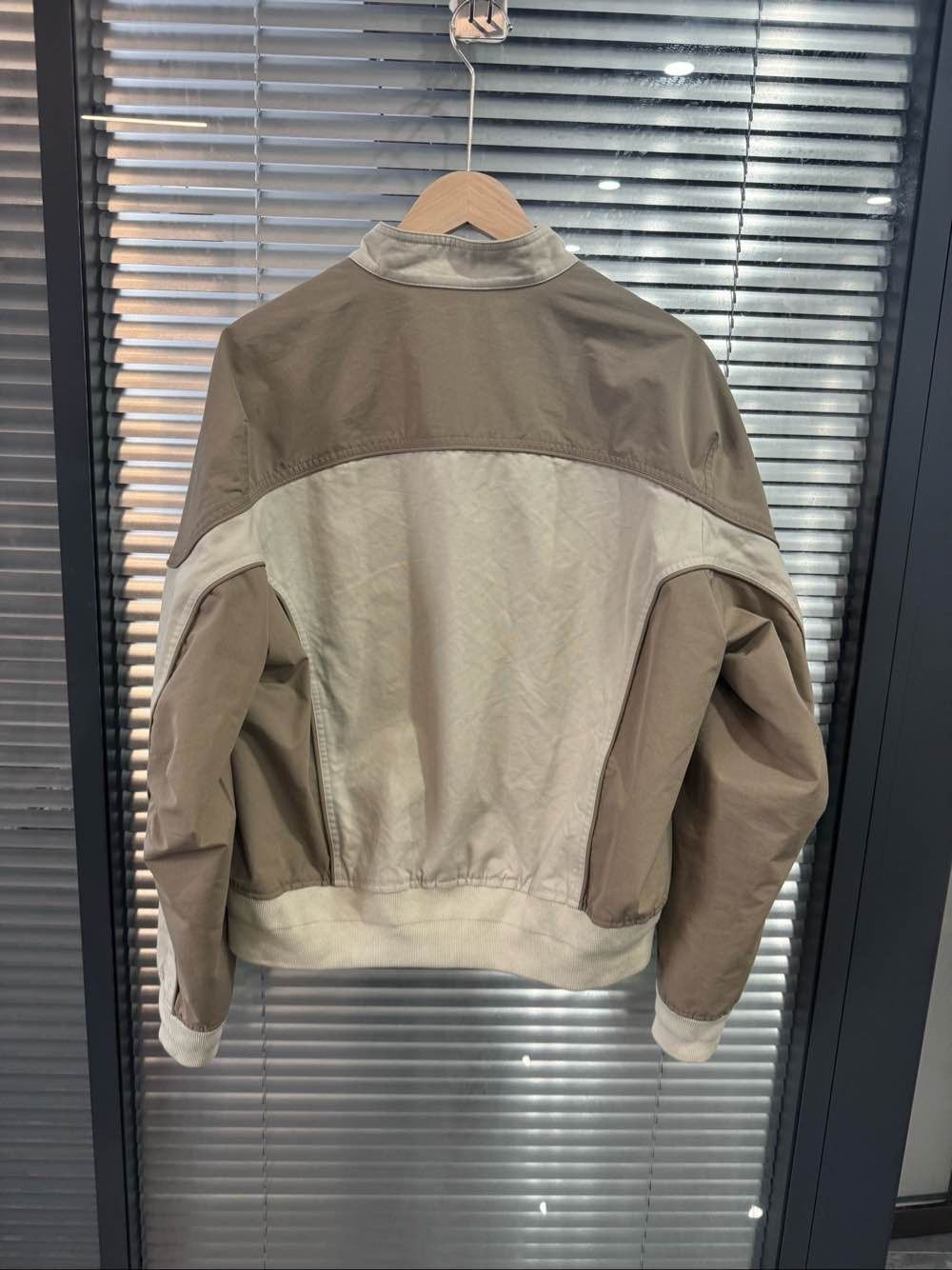 Dior Beige Colorblock Zip-Up Jacket in Size L Size US L / EU 52-54 / 3 - 2 Thumbnail