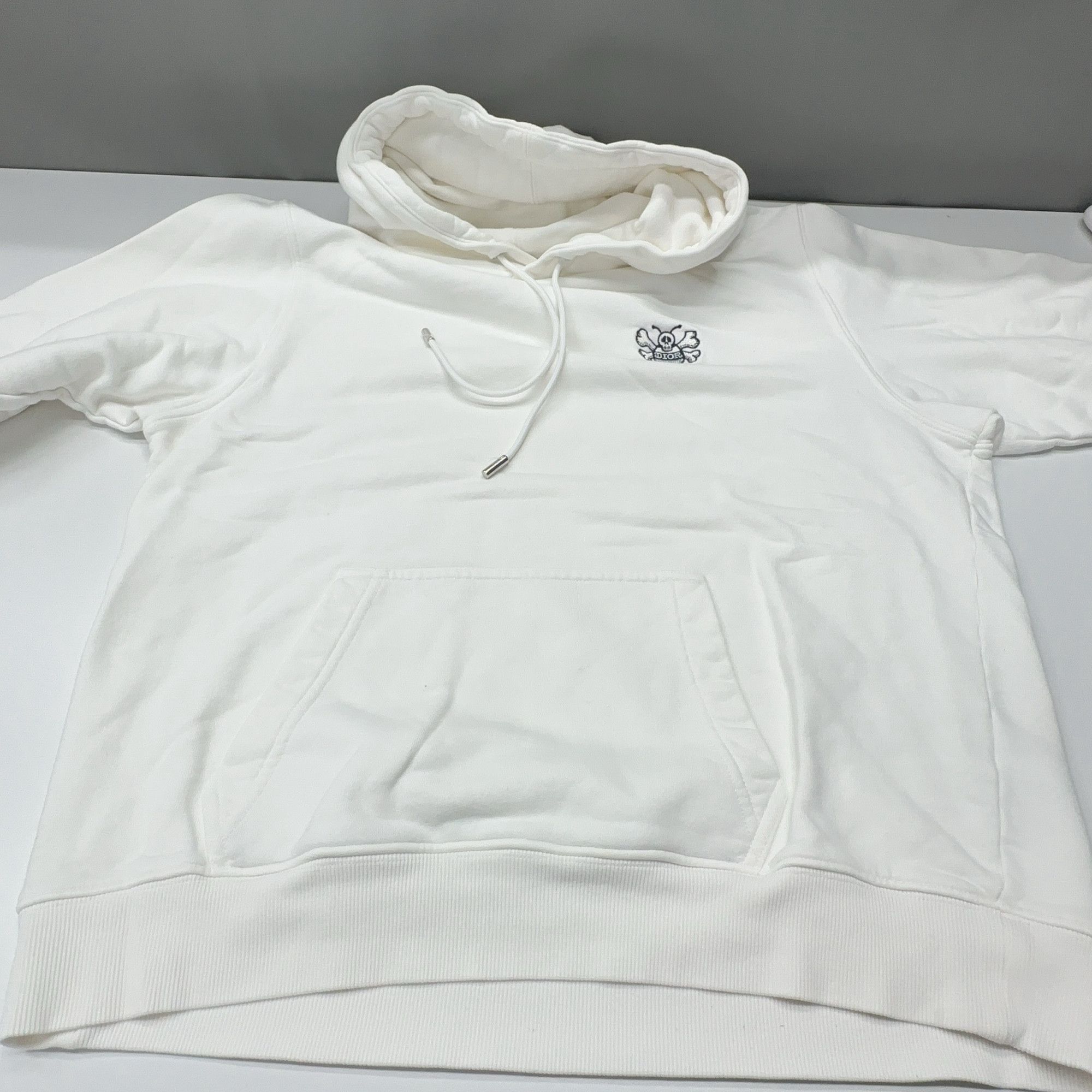 Dior Bee Embroidery Hoodie in White Size US L / EU 52-54 / 3 - 9 Thumbnail