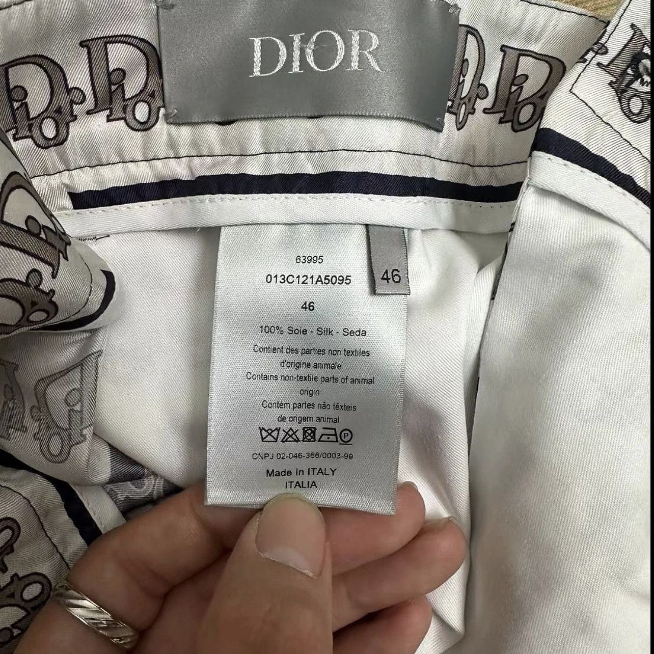 Dior Oblique Print Silk Shorts in Multi Size US 30 / EU 46 - 4 Thumbnail