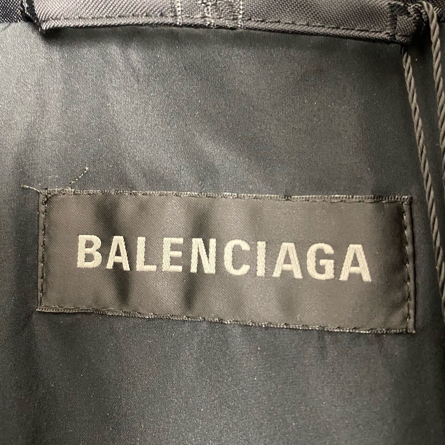 Balenciaga Stylish All-Over Logo Puffer Jacket Size US S / EU 44-46 / 1 - 3 Thumbnail