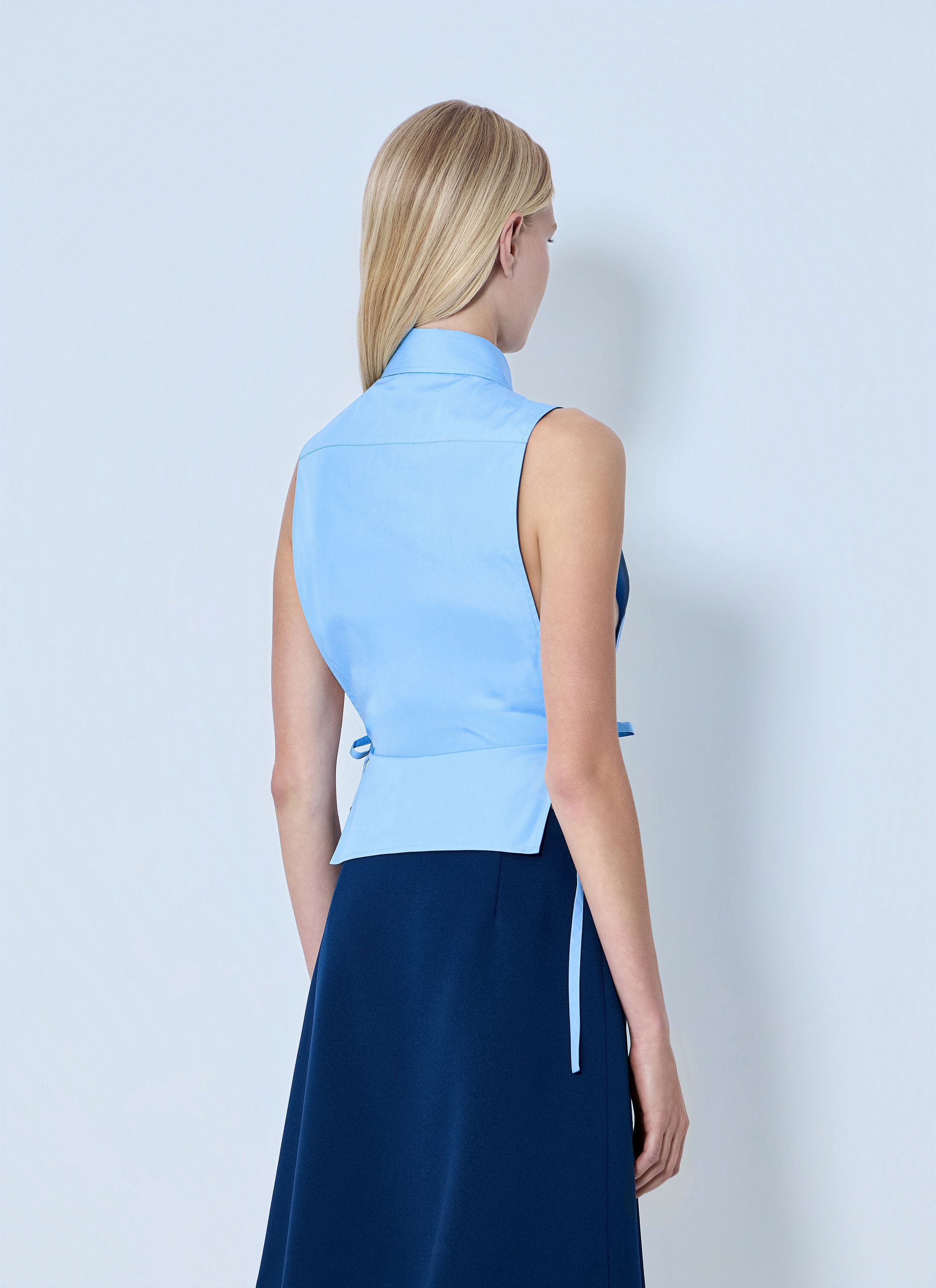 Miu Miu Poplin Sleeveless Shirt Size M / US 6-8 / IT 42-44 - 4 Thumbnail