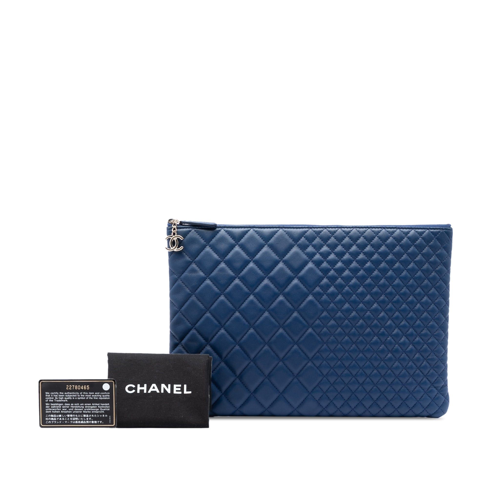 Chanel Large Bi Quilted Lambskin O Case Clutch Size ONE SIZE - 6 Thumbnail
