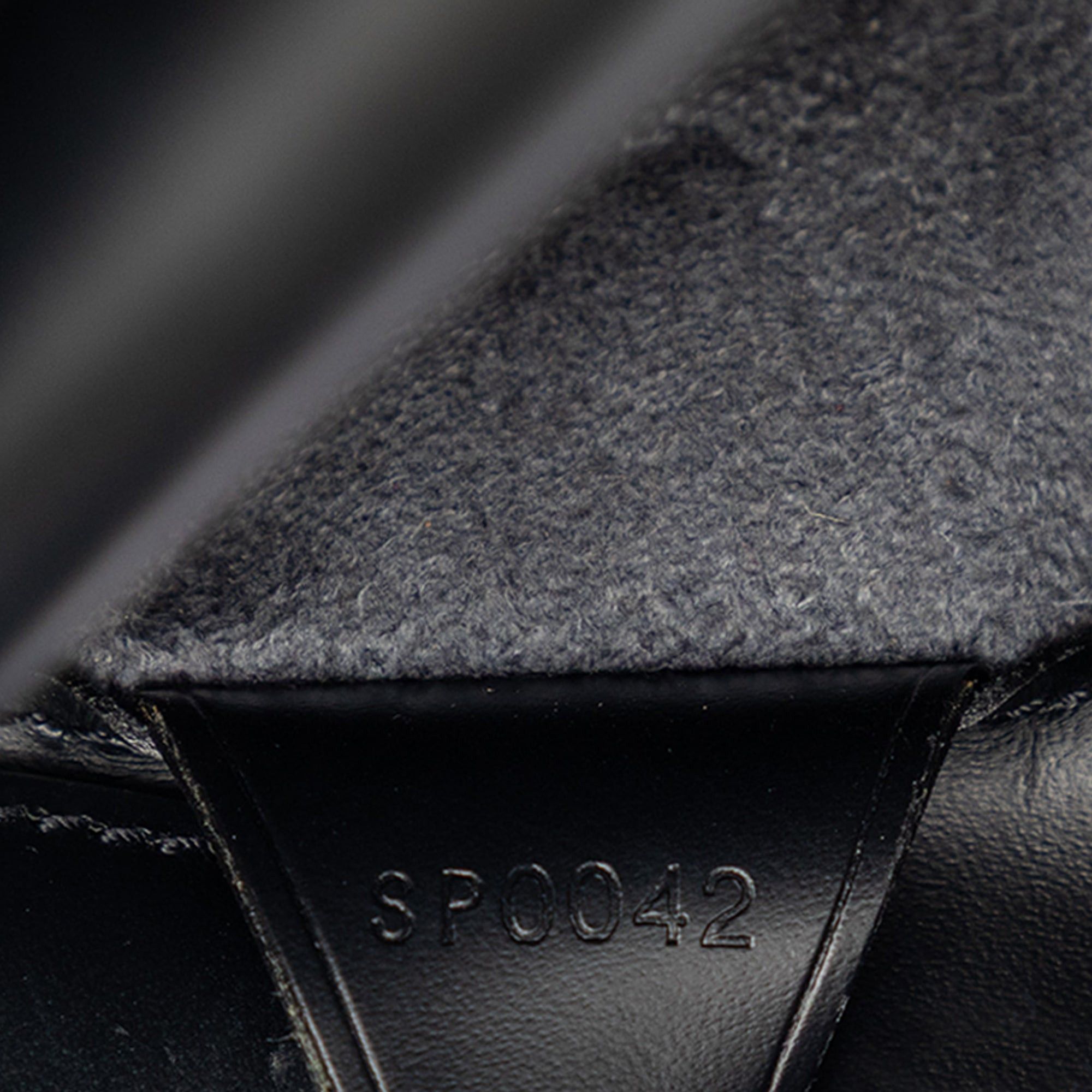 Louis Vuitton Epi Sac Verseau Size ONE SIZE - 6 Thumbnail