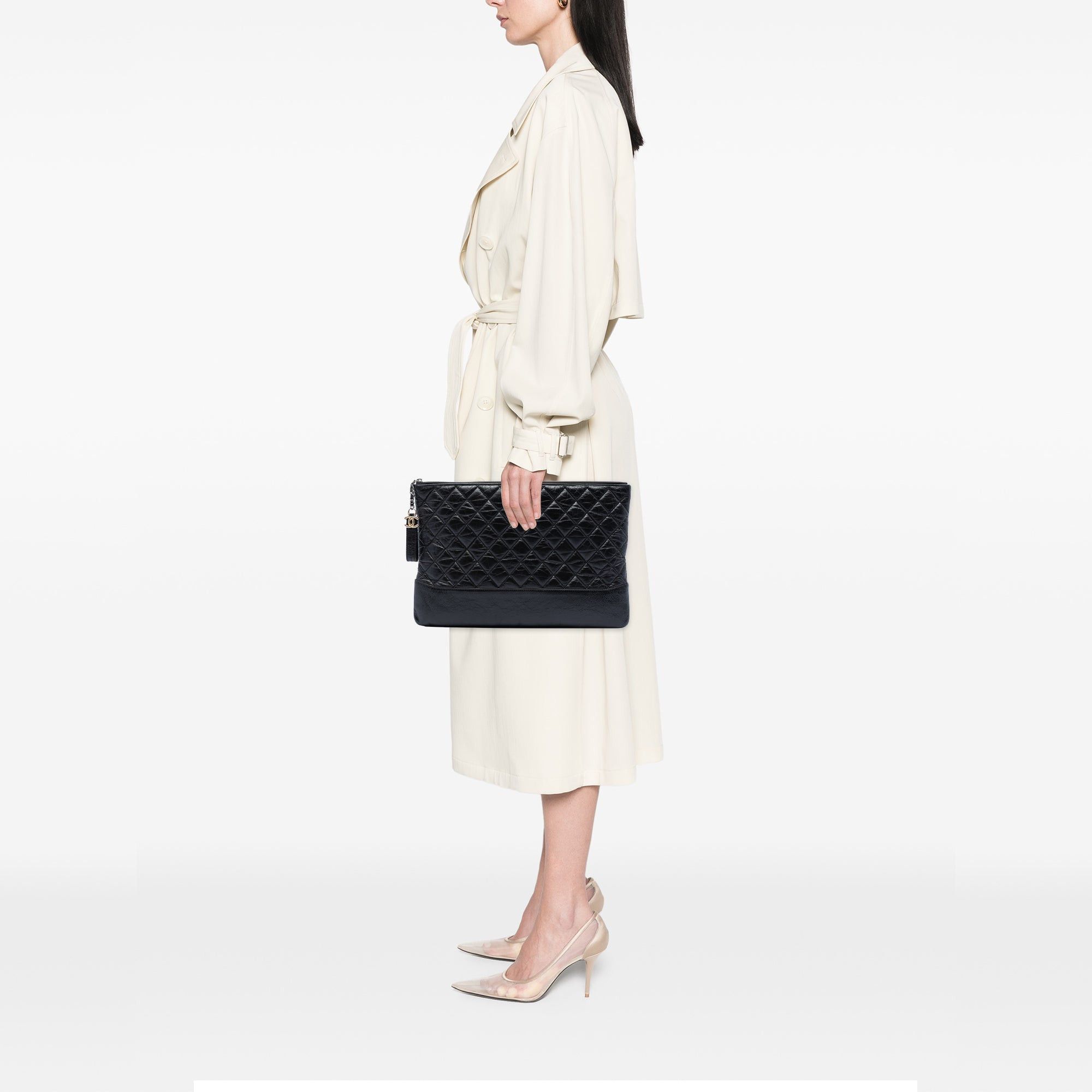 Chanel Large Aged Calfskin Gabrielle O Case Clutch Size ONE SIZE - 5 Thumbnail
