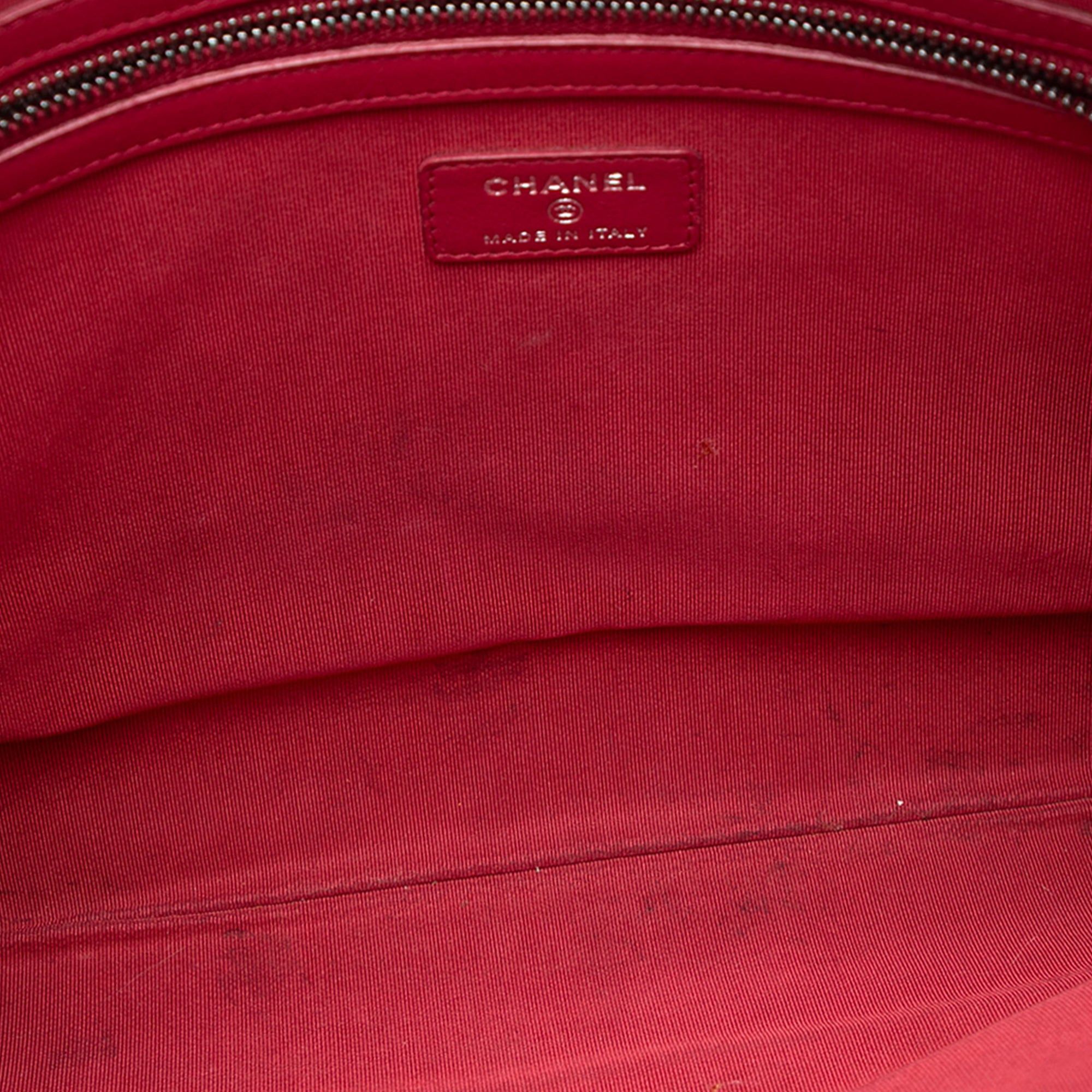 Chanel Large Aged Calfskin Gabrielle O Case Clutch Size ONE SIZE - 4 Thumbnail