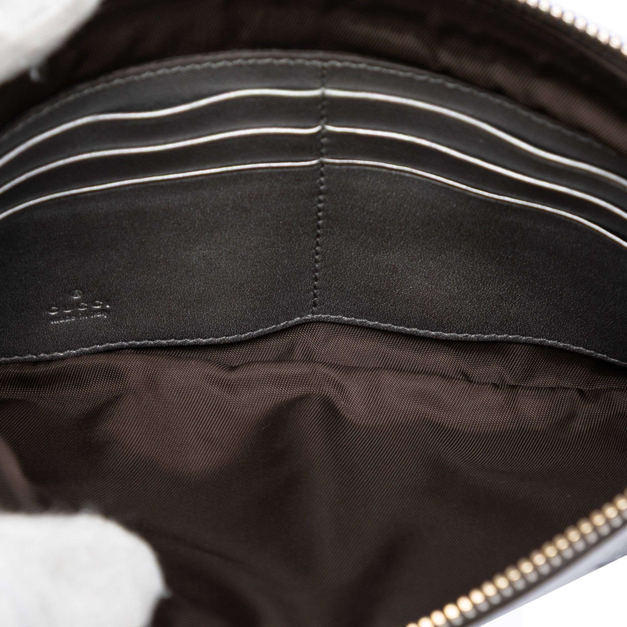Gucci Microguccissima Heart Wristlet Pochette Size ONE SIZE - 4 Thumbnail