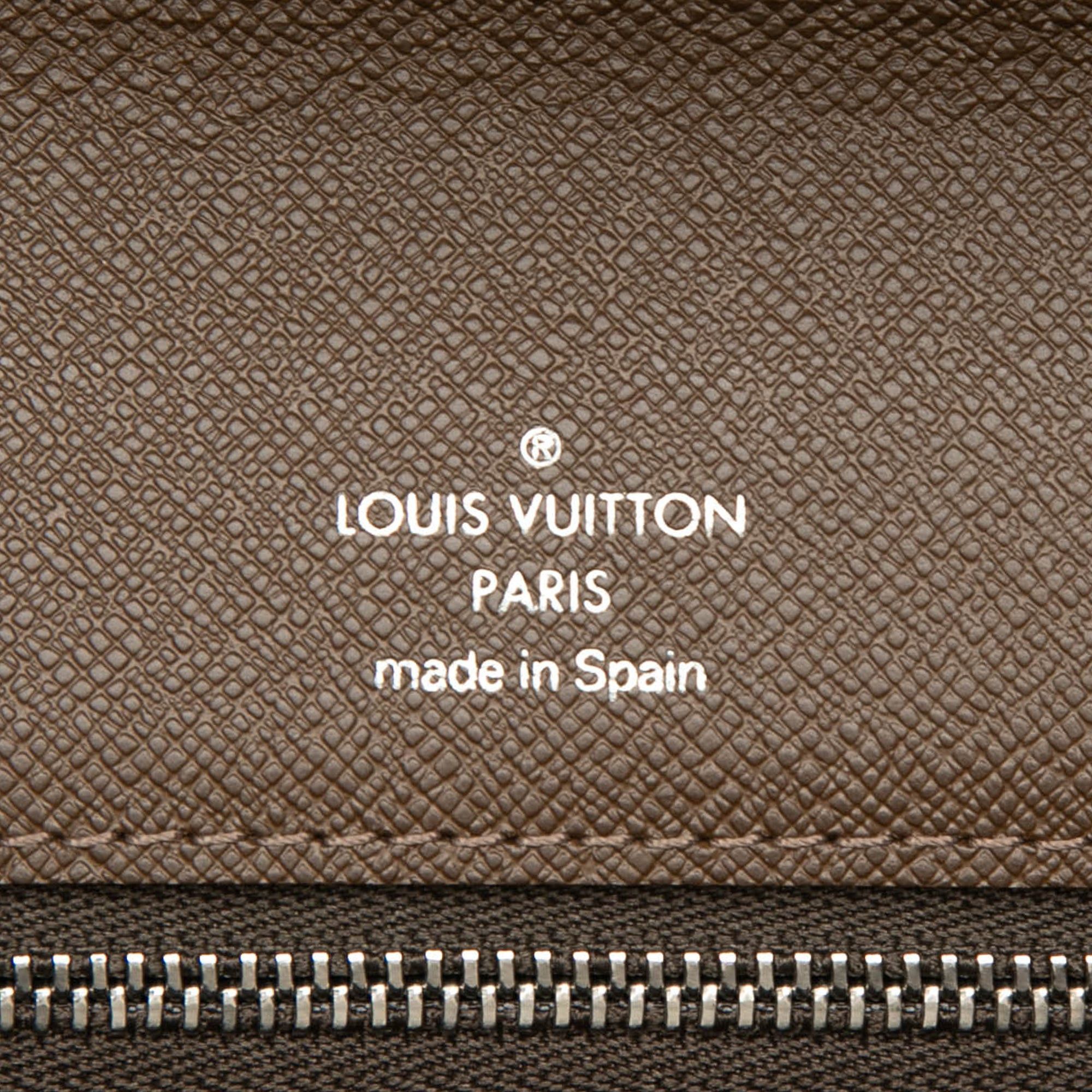 Louis Vuitton Taiga Selenga Size ONE SIZE - 5 Thumbnail