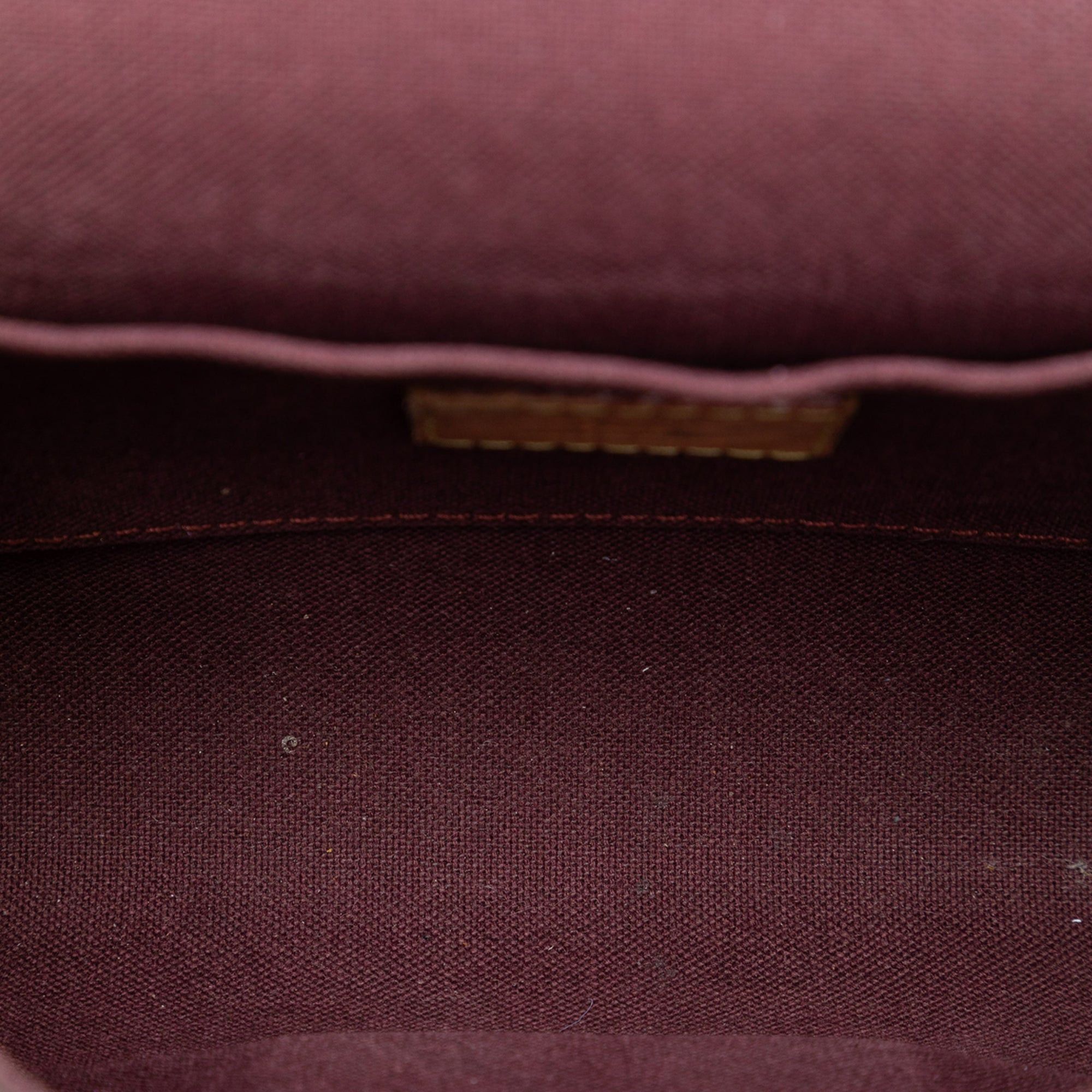 Louis Vuitton Monogram Favorite PM Size ONE SIZE - 4 Thumbnail